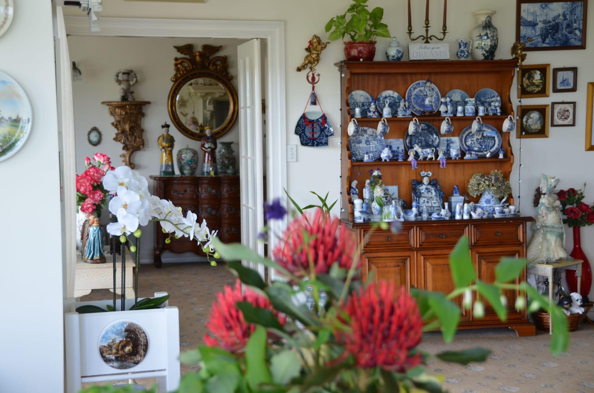 Vista Lobby Country Villa Estate