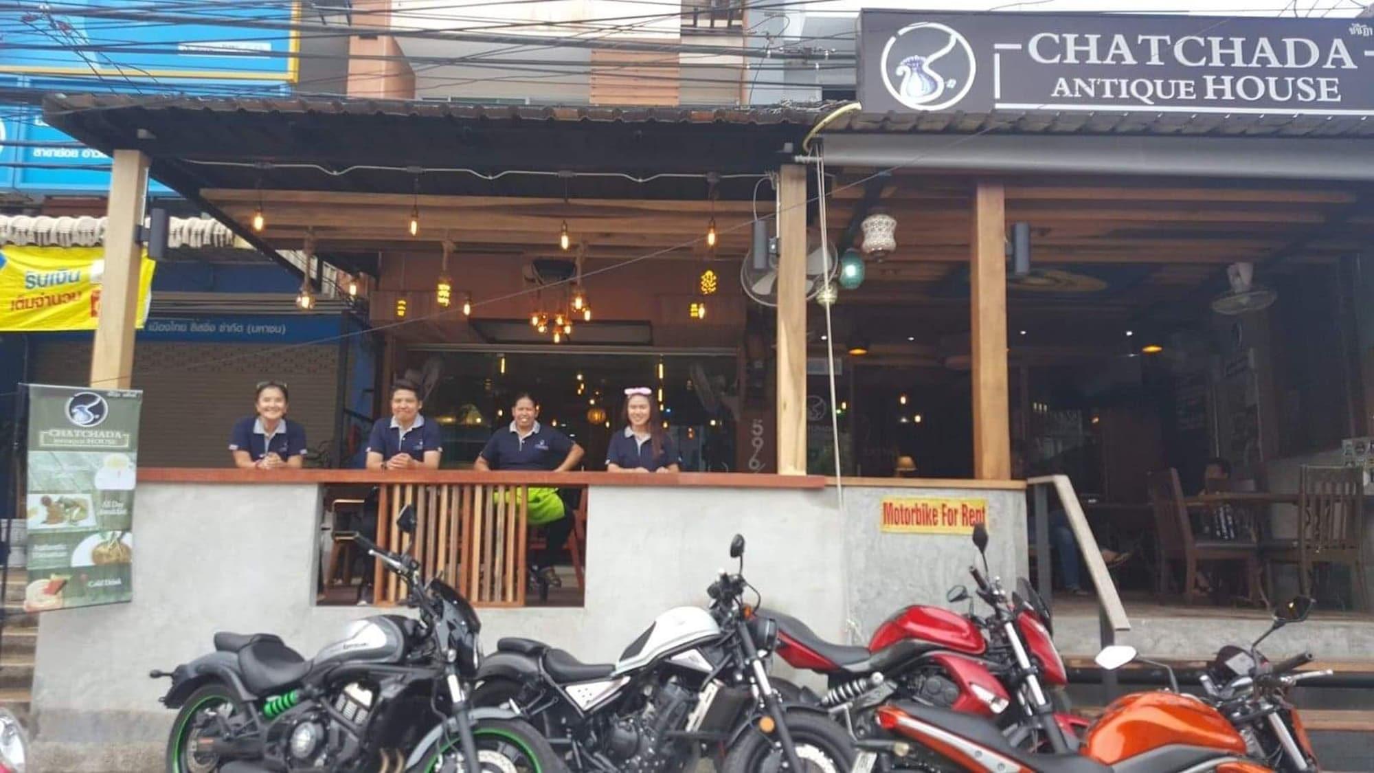 Vista Exterior Chatchada House