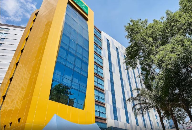 Vista a la ciudad BelAir Business a Wyndham Garden Hotel