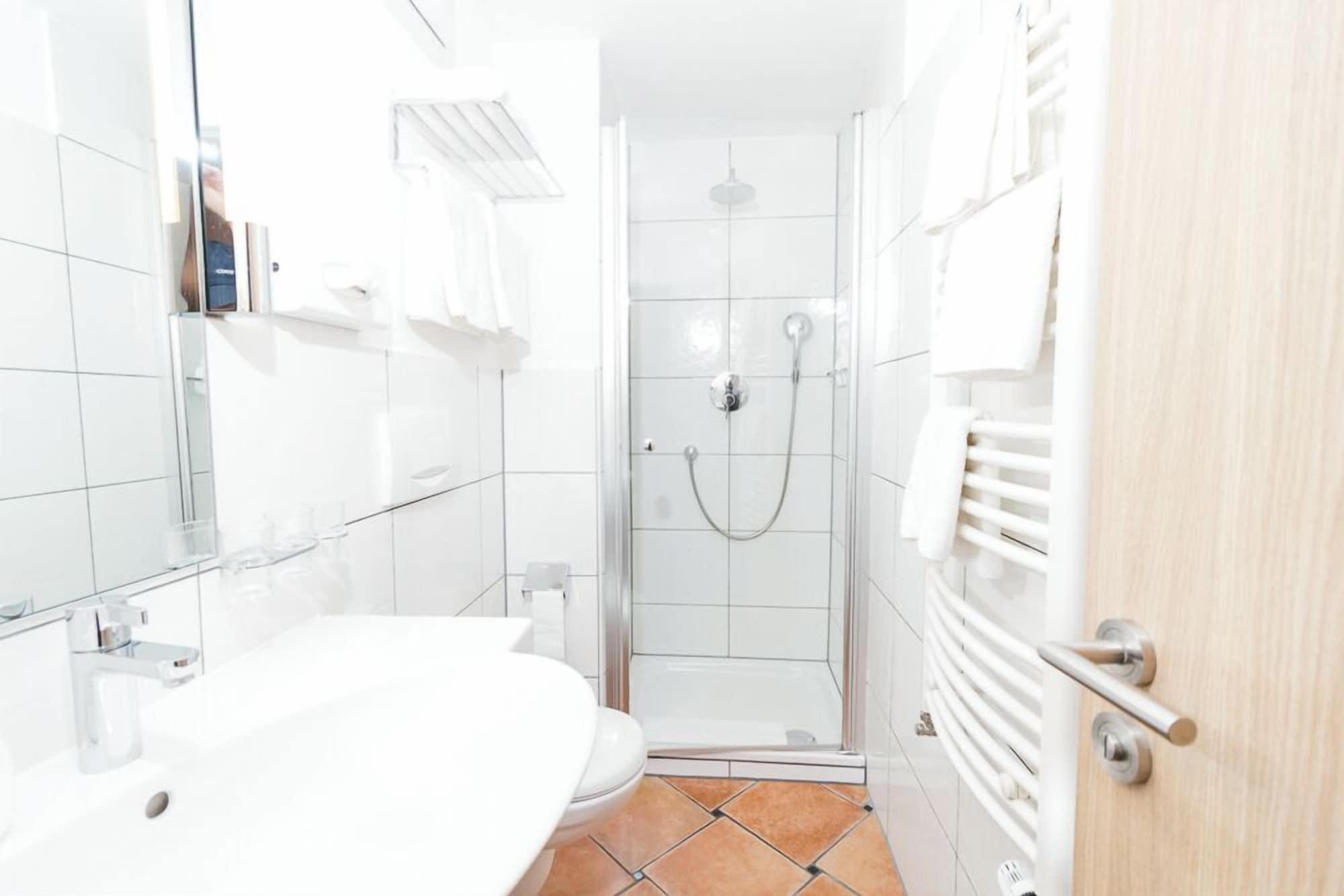 Equipamiento de Habitación Hotel Garni Brugger