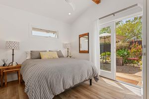 Alquiler Vacacional - New Listing Monthly, Mesa Gardens, 2 Bed Home w/ Private Jacuzzi & Koi Pond