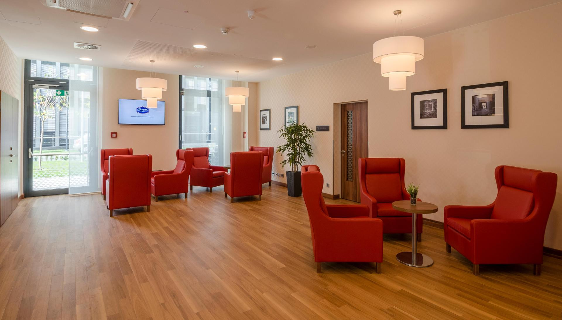 Vista Lobby Hampton by Hilton Frankfurt City Centre