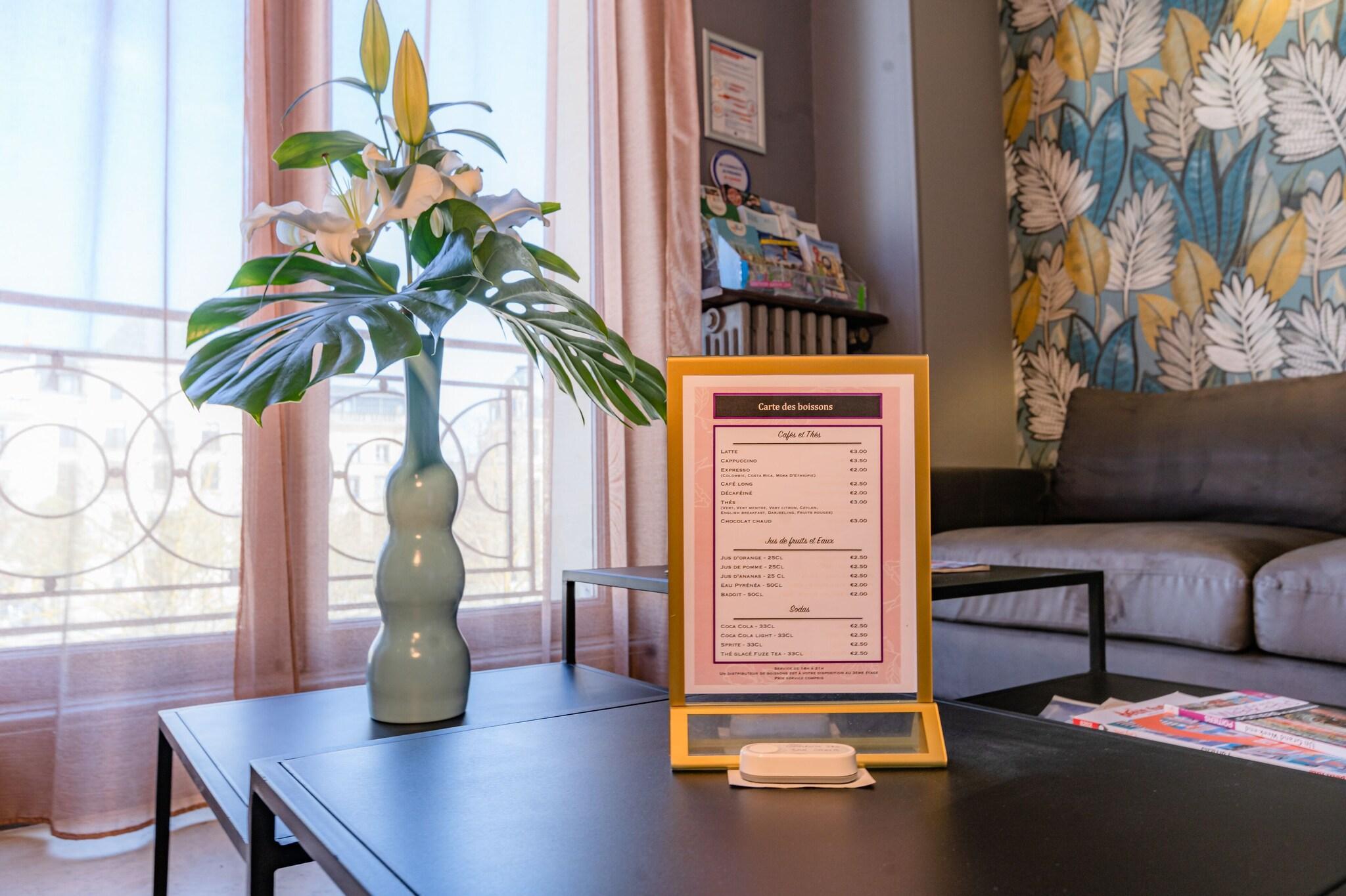 Bar/Salón Hotel Central