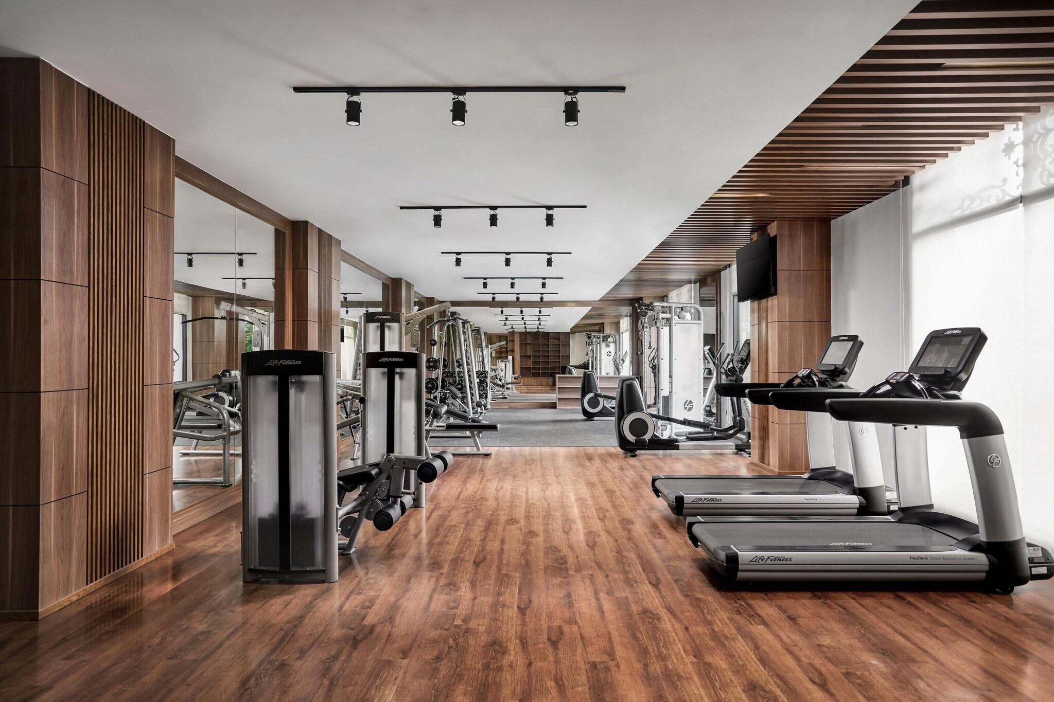 Gimnasio Four Points by Sheraton Lang Son