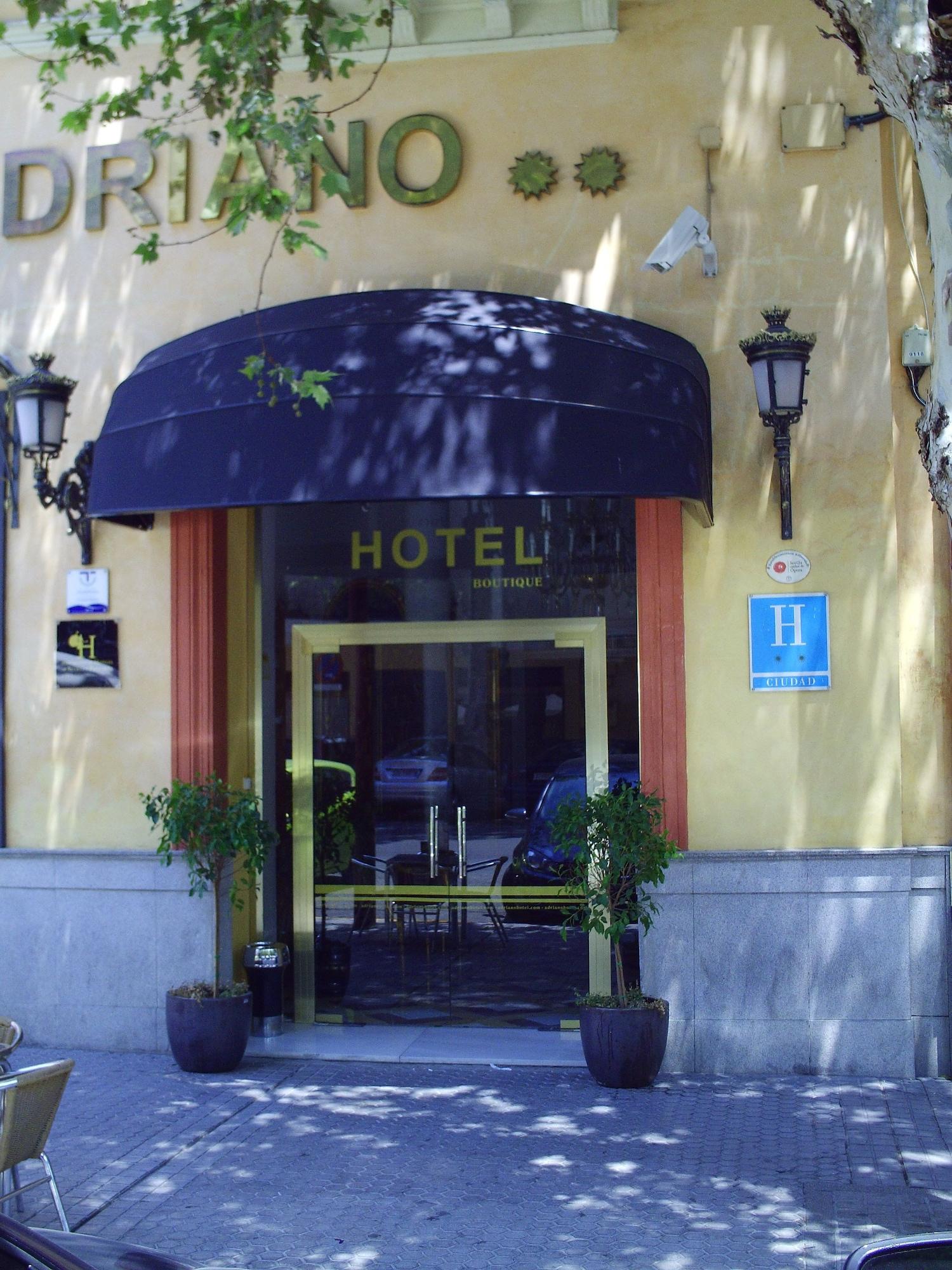 Vista Exterior Adriano Hotel Boutique Sevilla