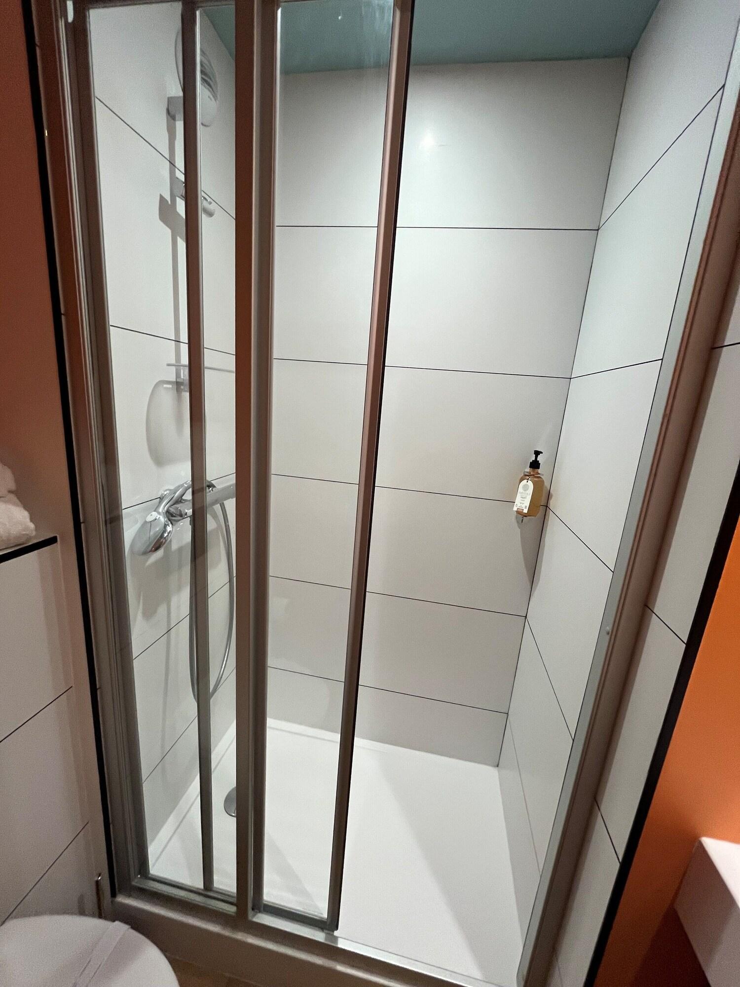 Equipamiento de Habitación Unisotel