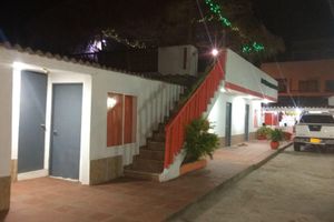 Alojamiento - Manzanillo Beach