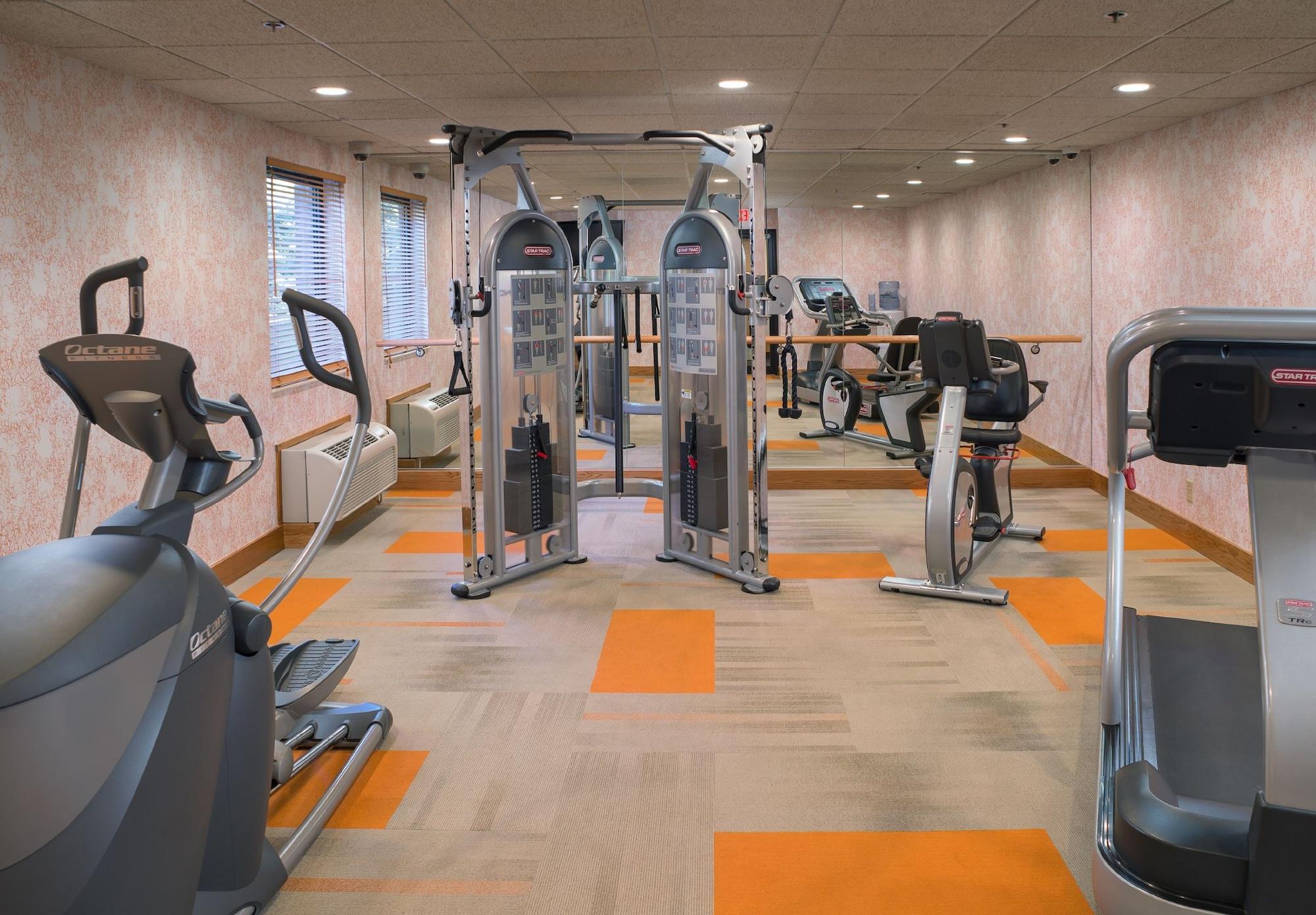 Gimnasio LivINN Hotel Cincinnati / Sharonville Convention Center