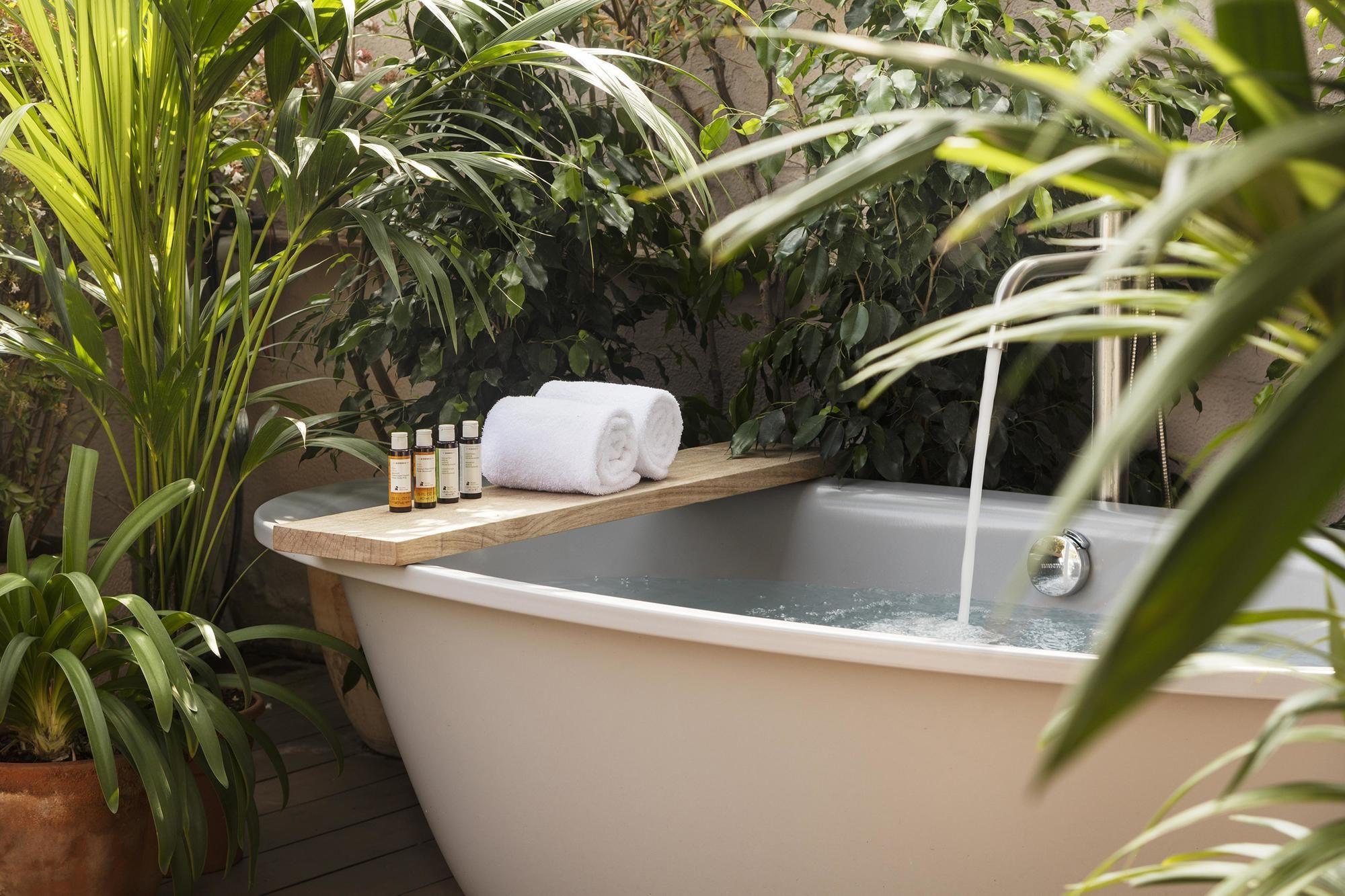 Hotel Alexandra Barcelona Hotel, Curio Collection by Hil