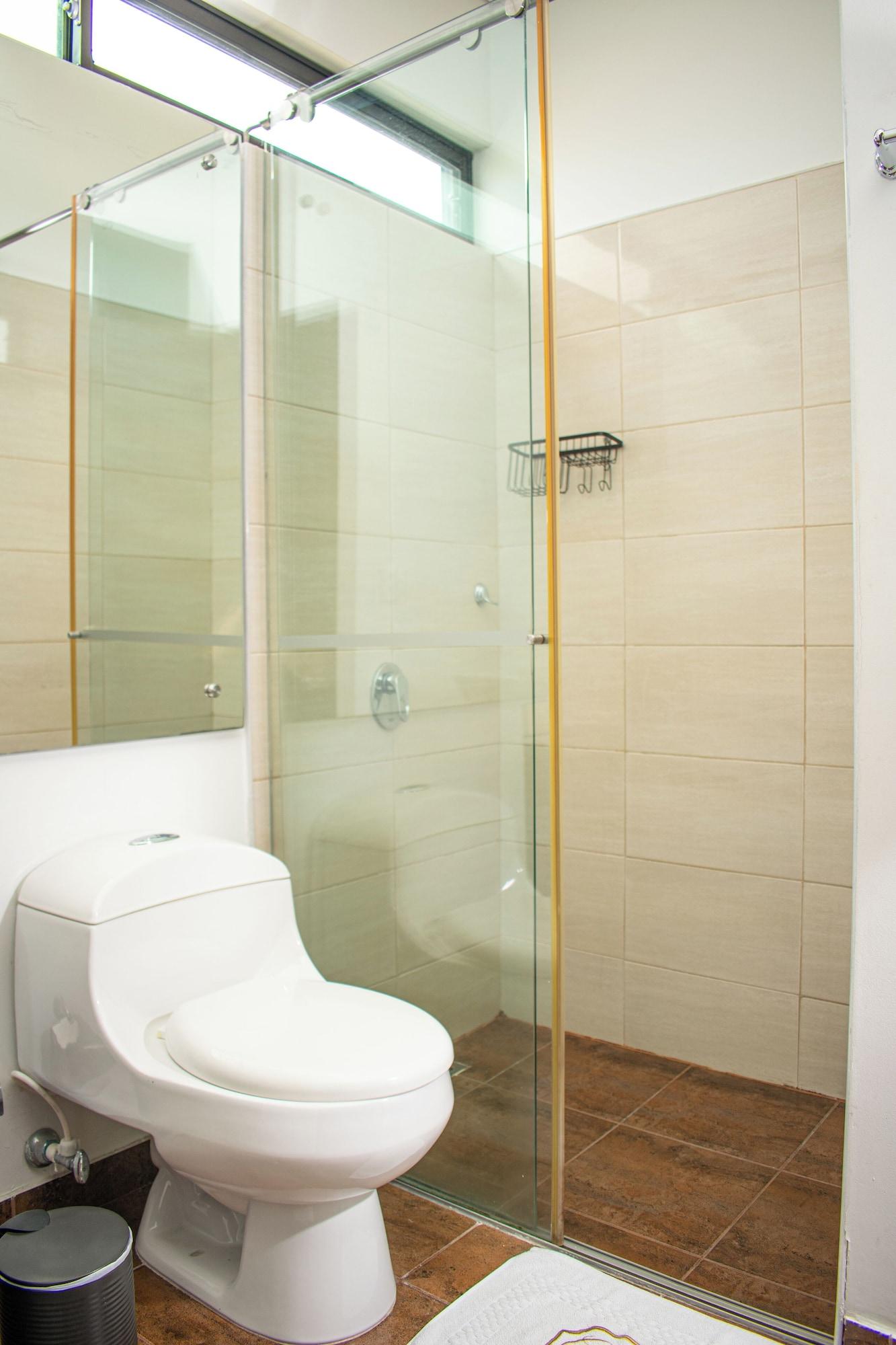 Equipamiento de Habitación Hotel Cinco Monteria