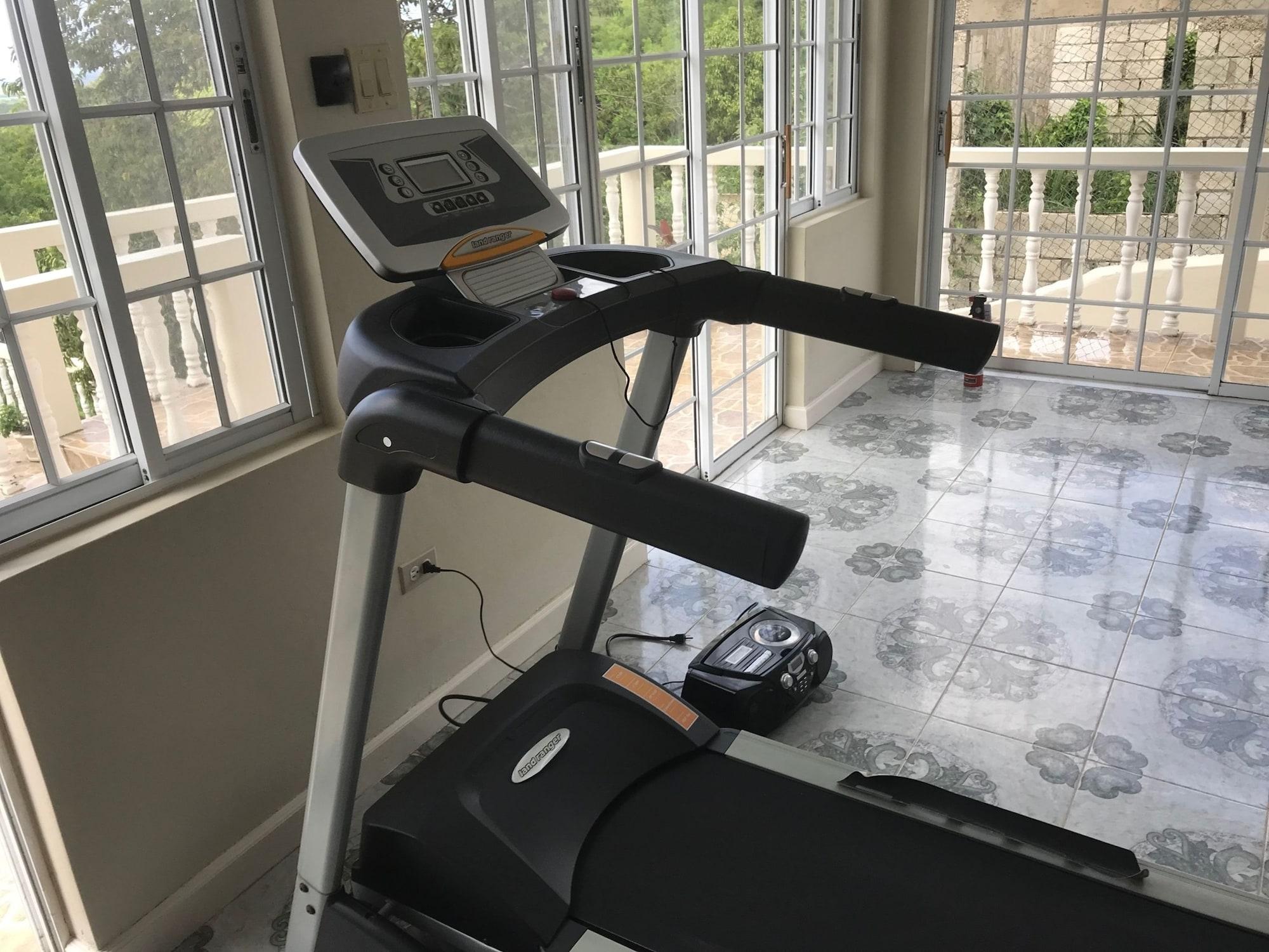 Gimnasio Retreat Guesthouse Luxury Suites