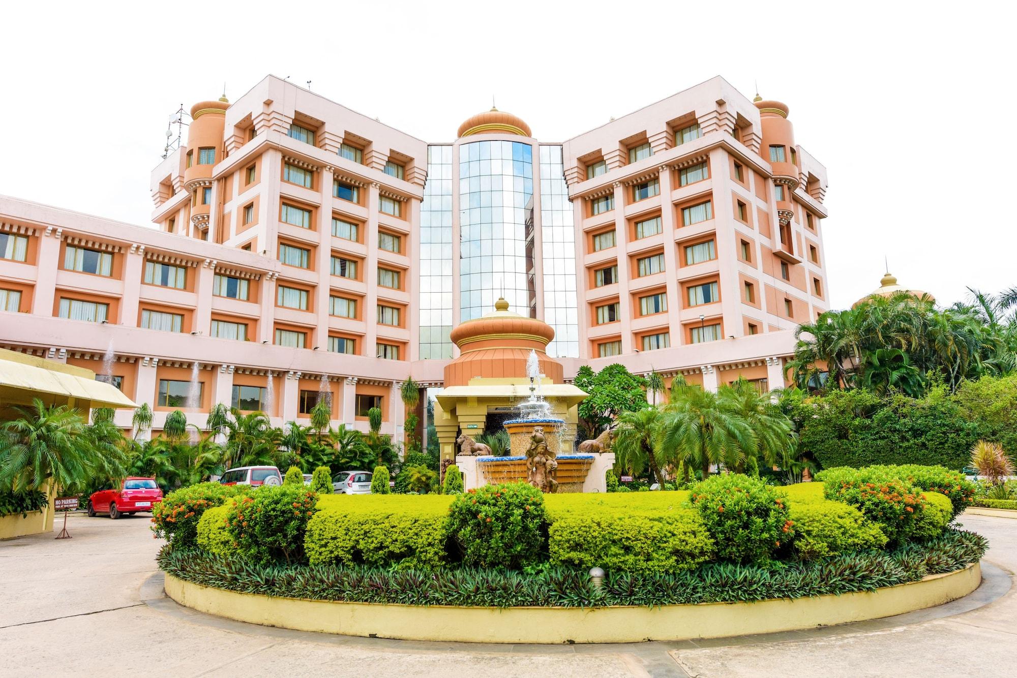Varios Hotel Swosti Premium