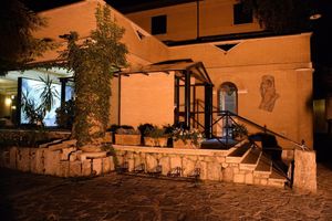 Alojamiento - LH Albergo il Picchio
