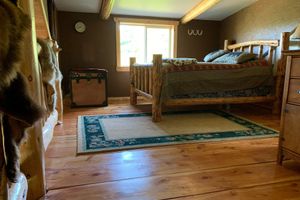 Alquiler Vacacional - The Perfect 'Get Away' Beautifully Crafted Log Cabin On Private Reservoir
