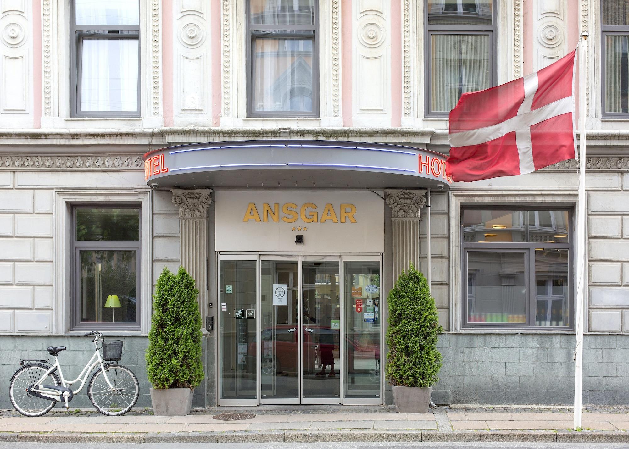 Varios Go Hotel Ansgar
