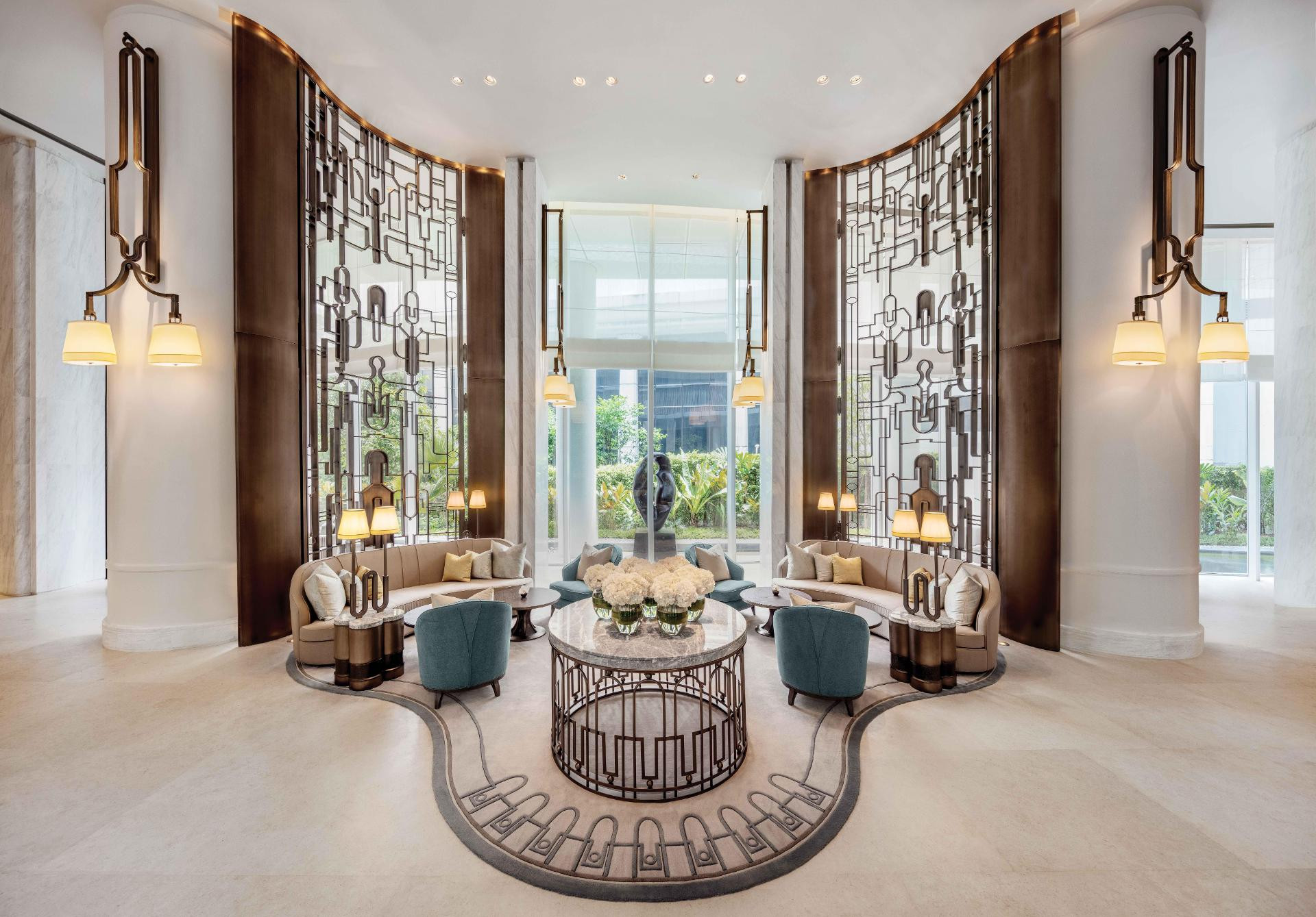 Vista Lobby Waldorf Astoria Bangkok