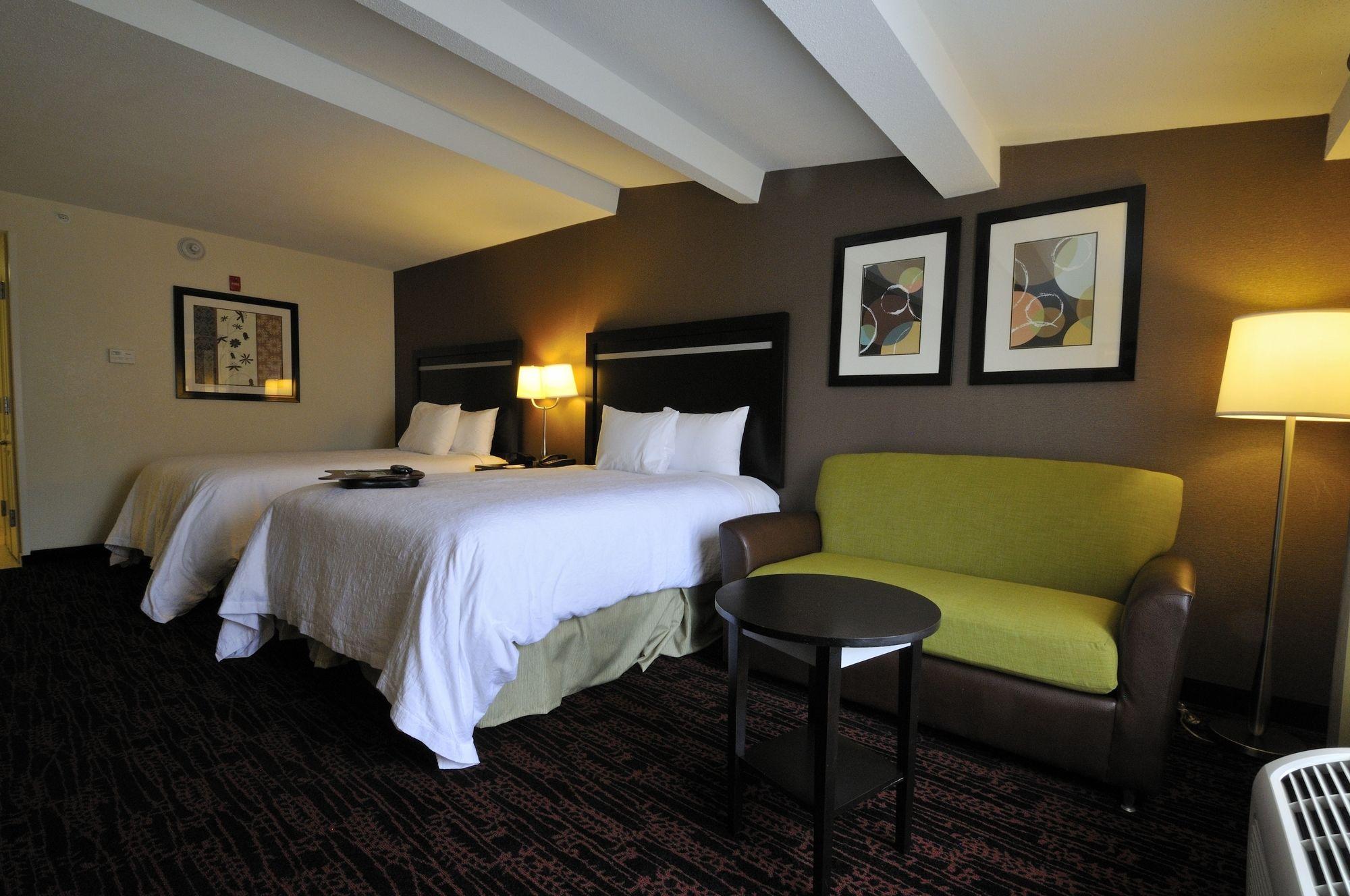 Variados (as) Hampton Inn Jericho - Westbury