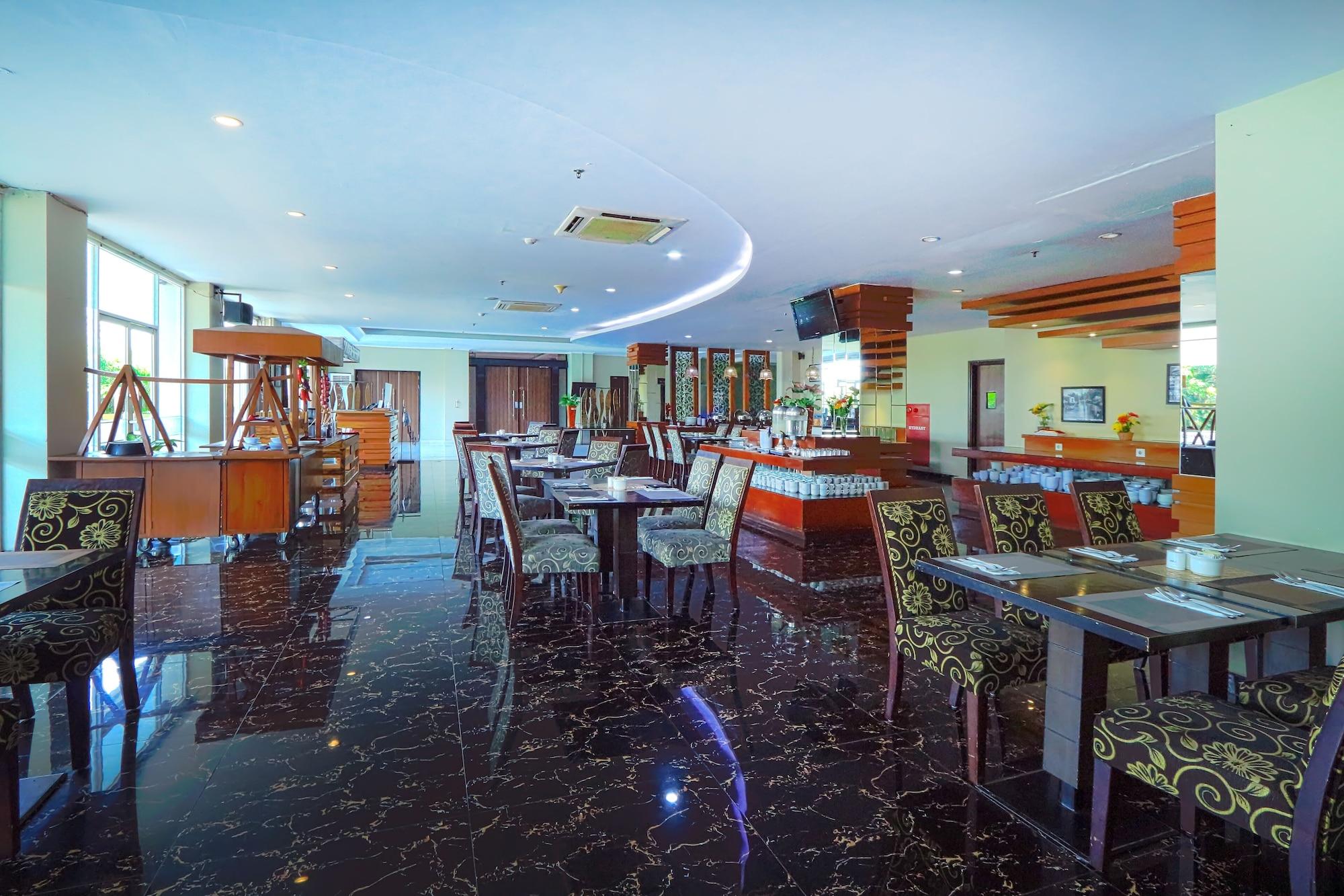 Restaurant Hotel Dafam Pekalongan