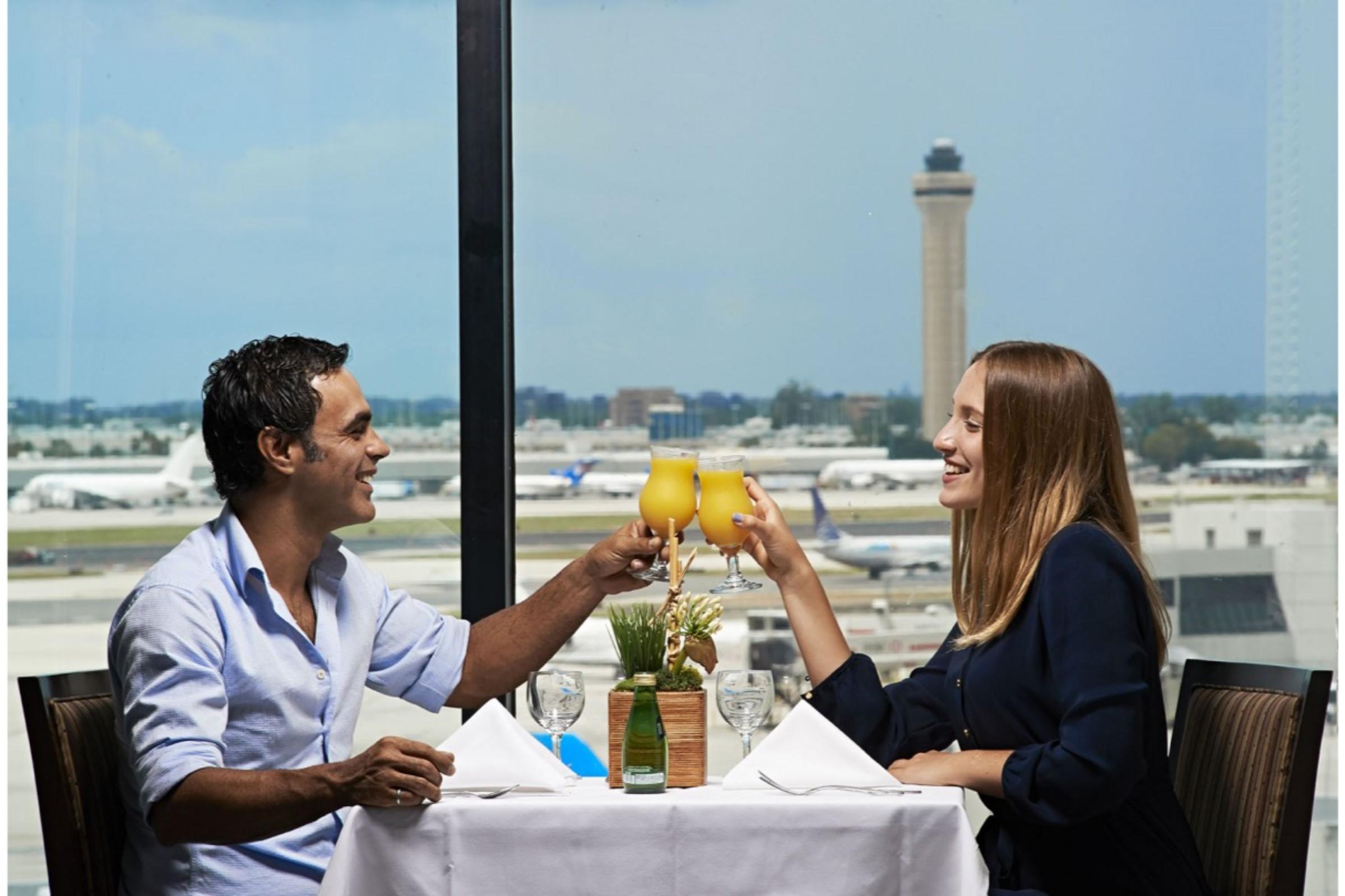 Restaurant Miami International Airport Hotel