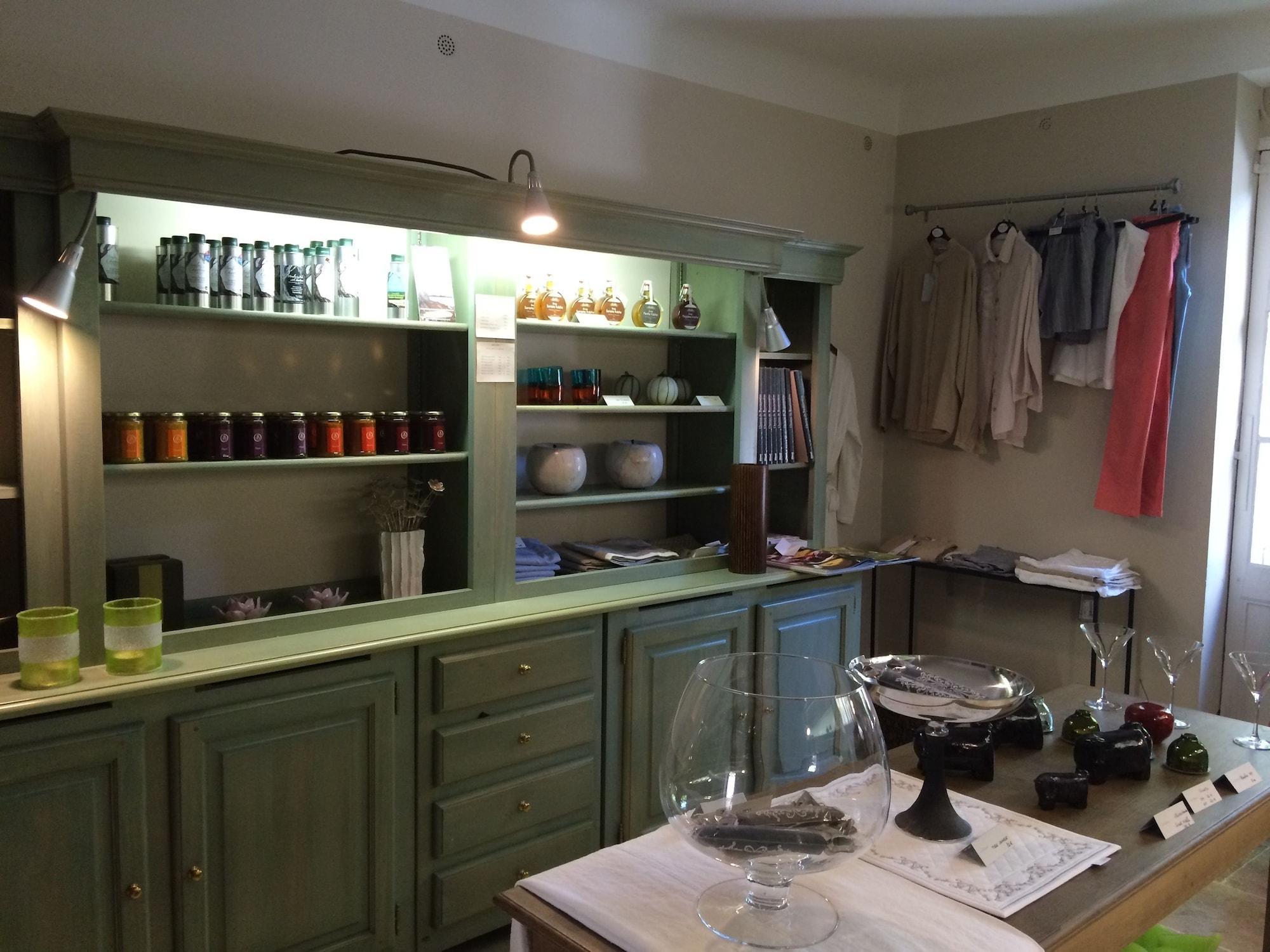 Instalaciones Recreativas Le Prieure - Relais & Chateaux