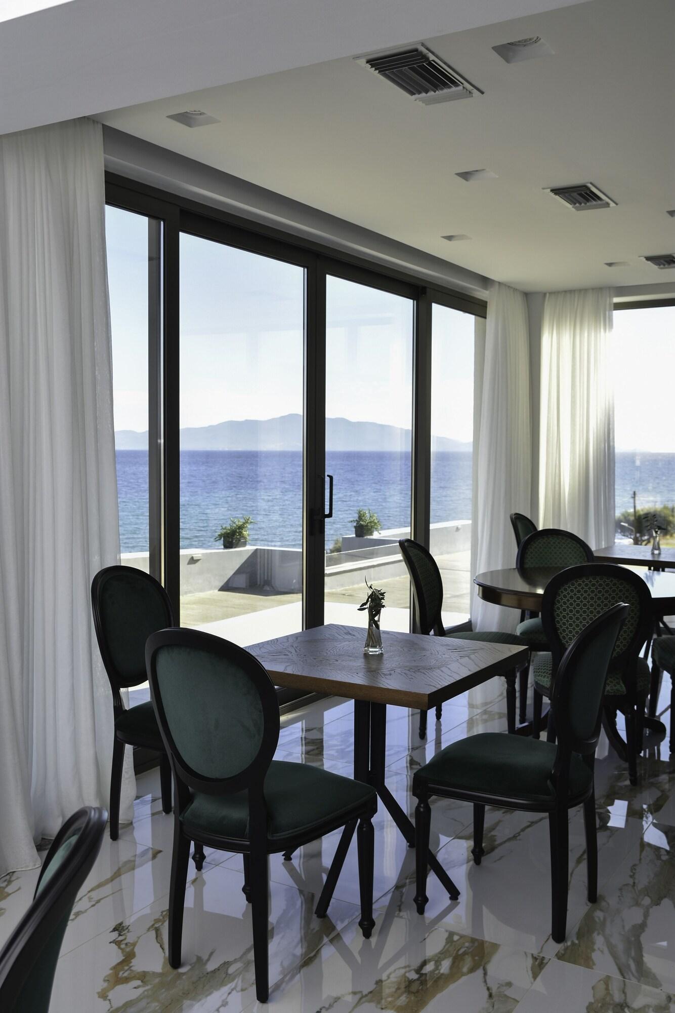 Vista Lobby Mythical Coast Wellness Retreat