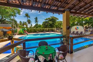 Alojamiento - Floral Inn Family Hotel