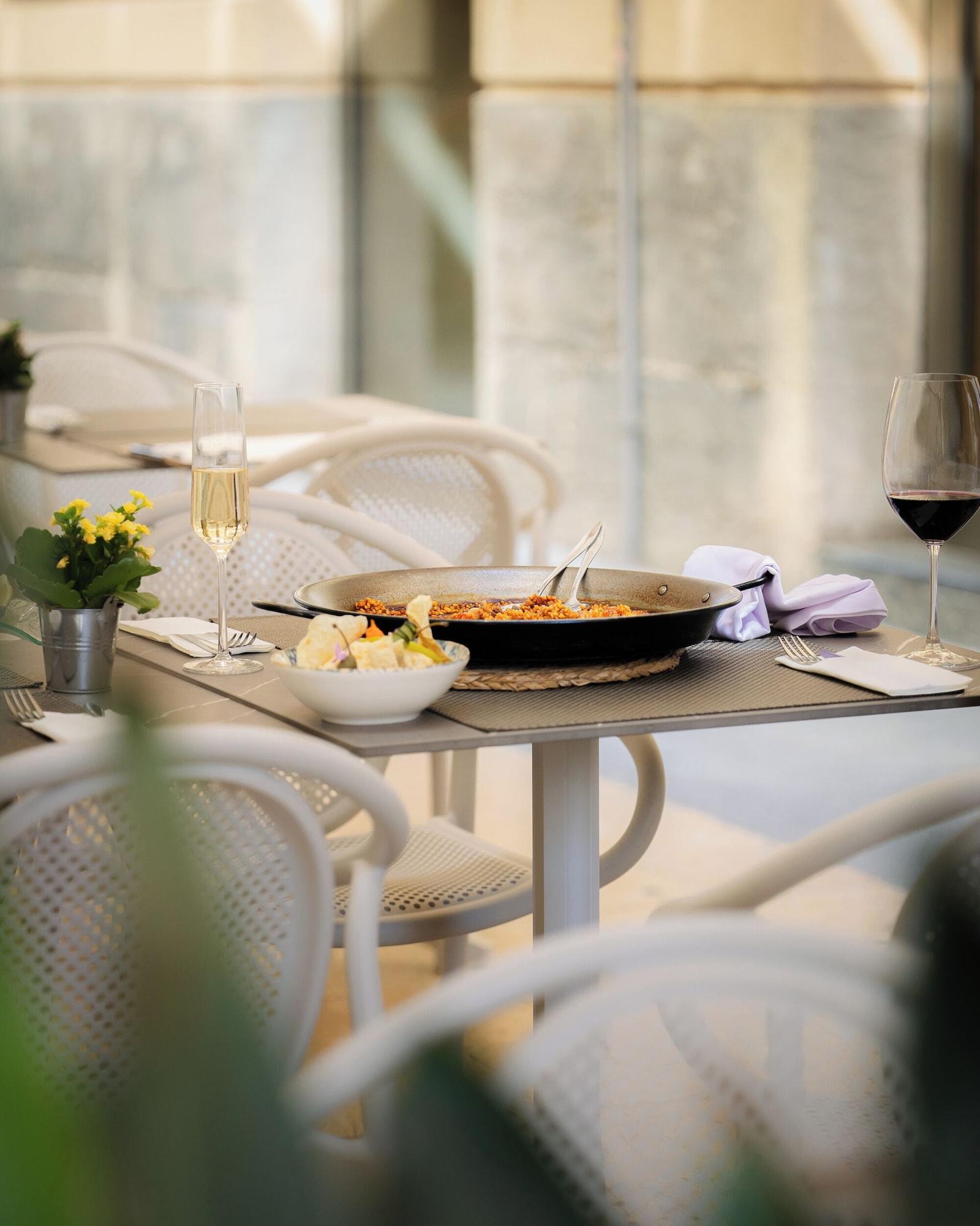 Restaurant Hospes Amérigo, Alicante, a Member of Design Hotels