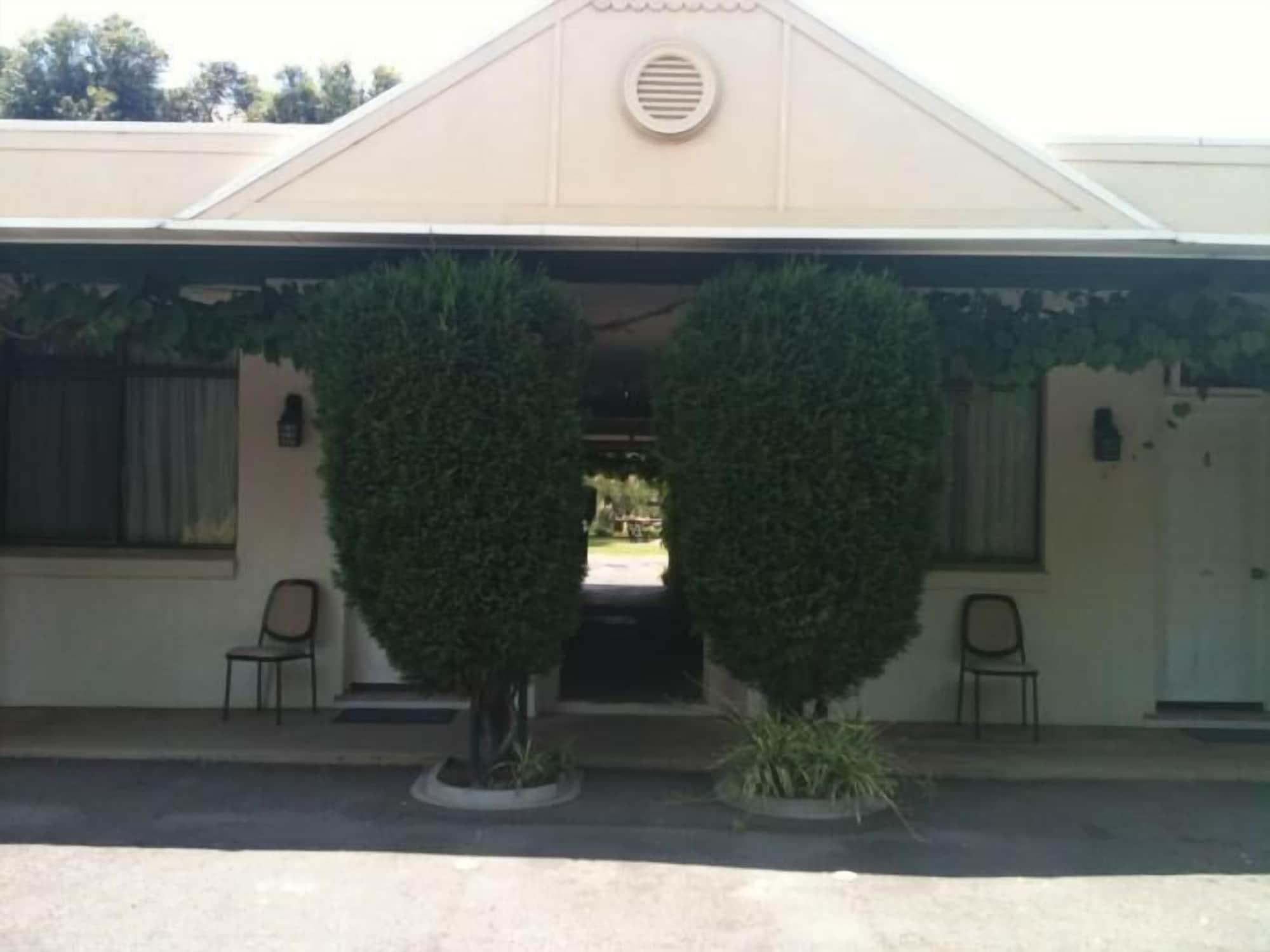 Vista Exterior Wayfarer Motel