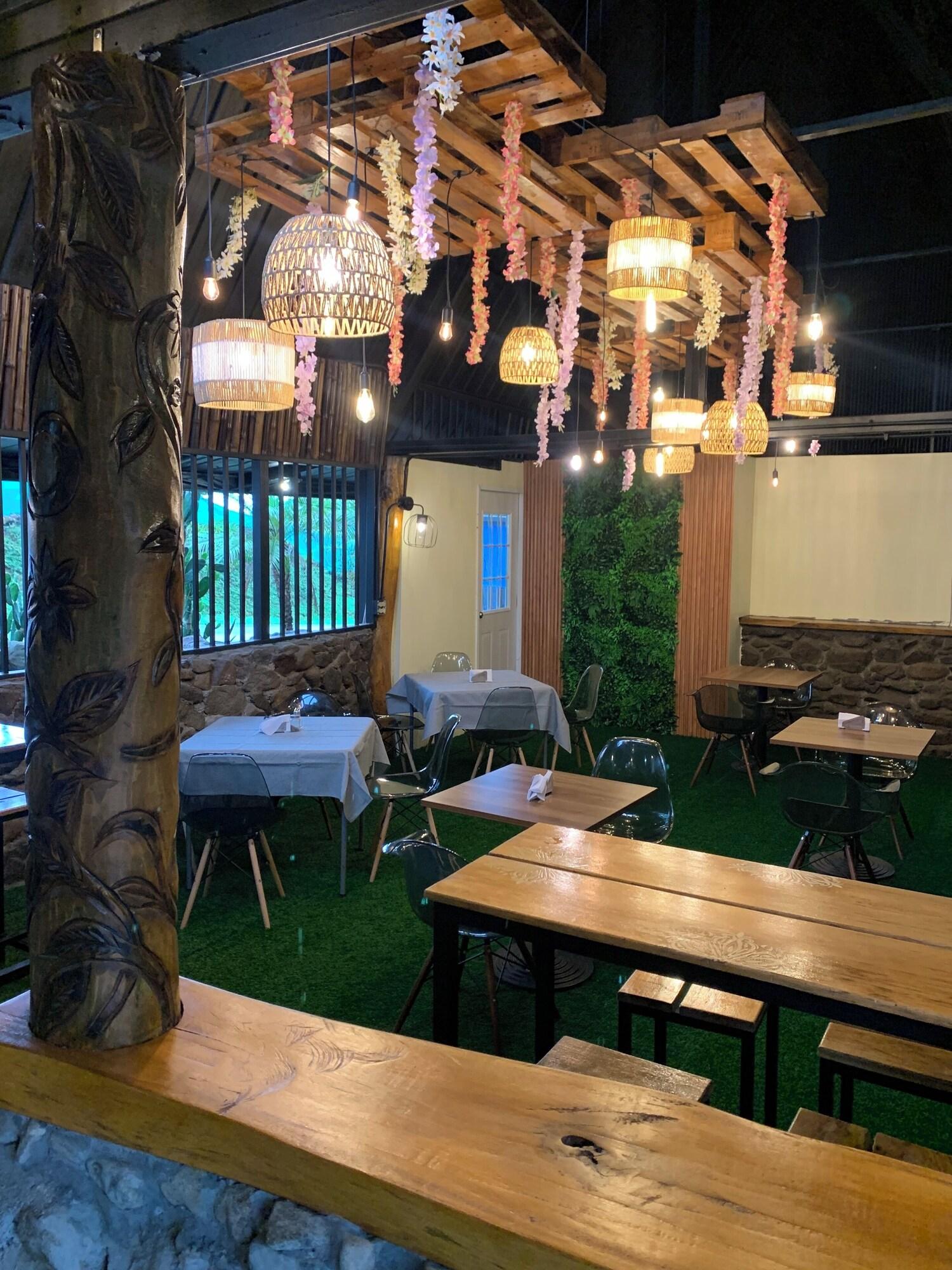 Restaurant Boquete Firefly Inn