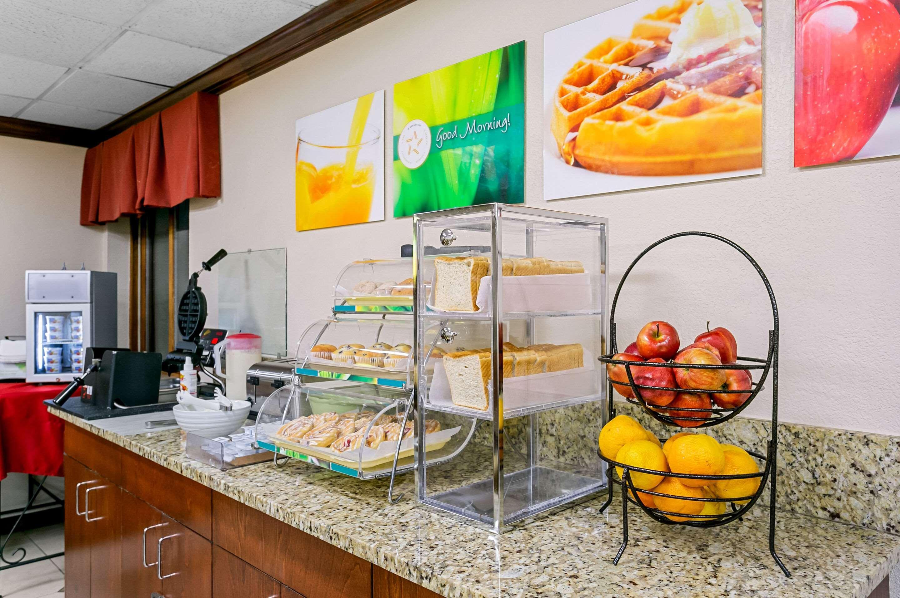 Restaurant Quality Inn Jessup Columbia South Near Fort Meade