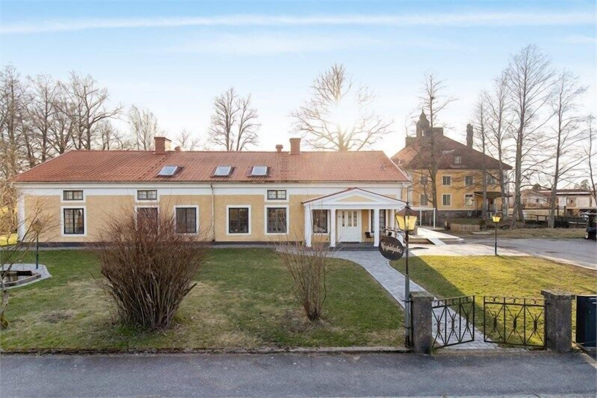 Vista Exterior Laxå Herrgårdhotell