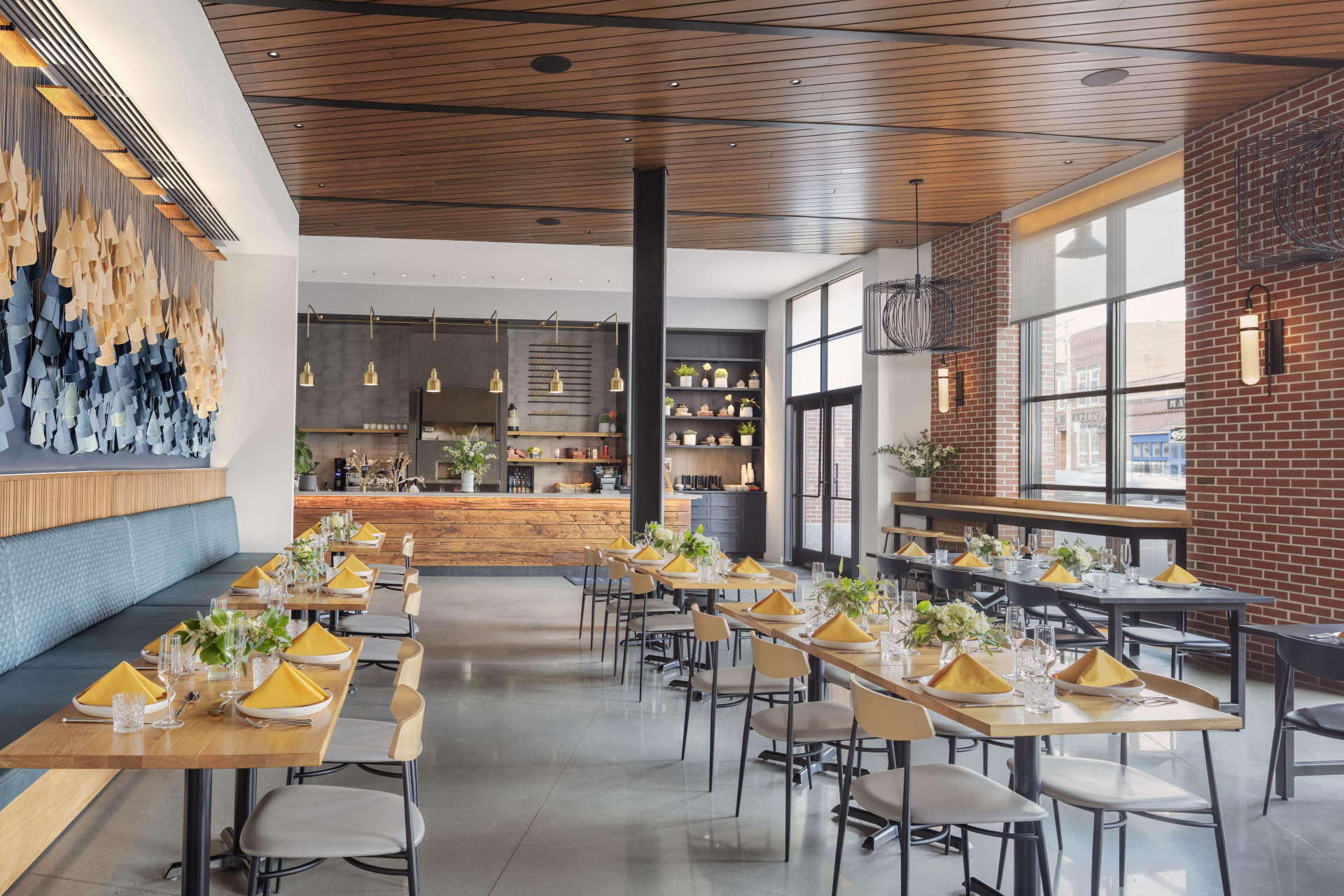 Restaurant Canopy by Hilton Portland Waterfront