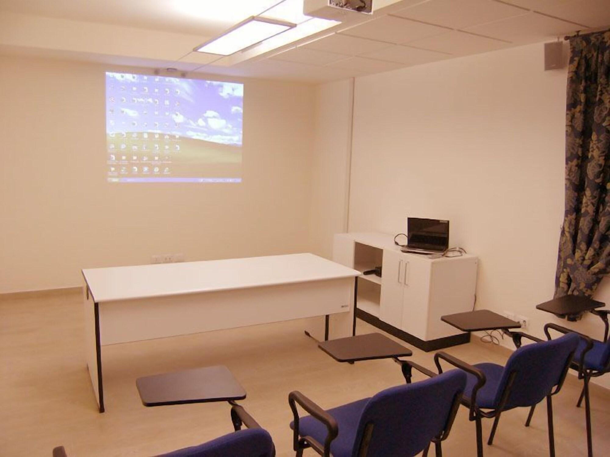 Sala de Reuniones Nuova Barcaccia