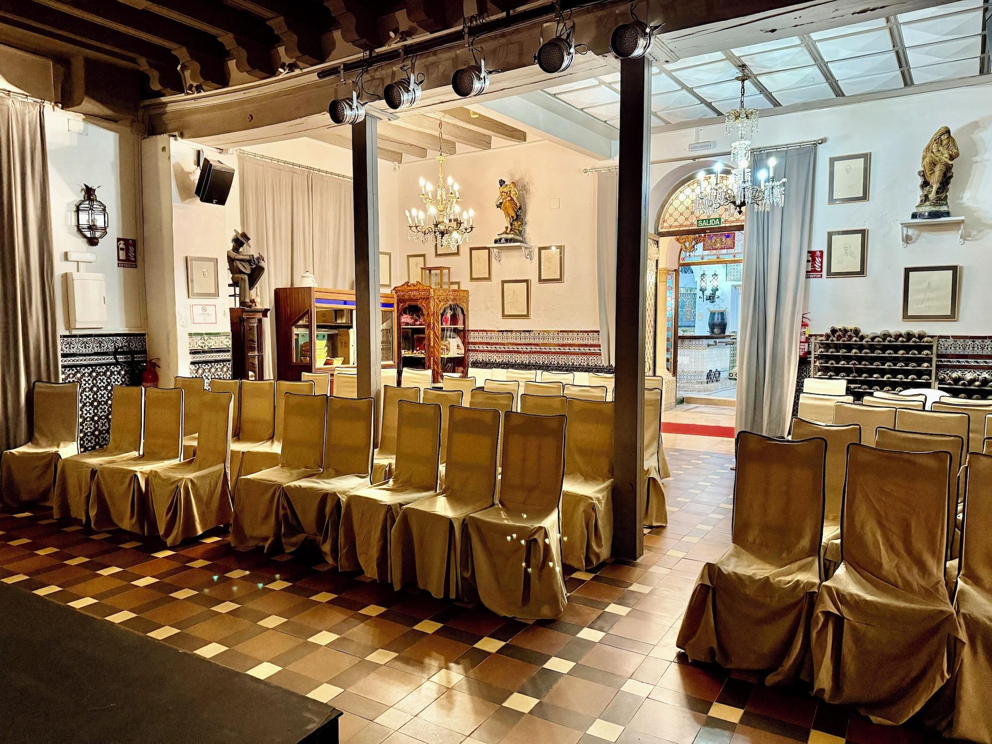 Vista Exterior Hotel Convento La Gloria