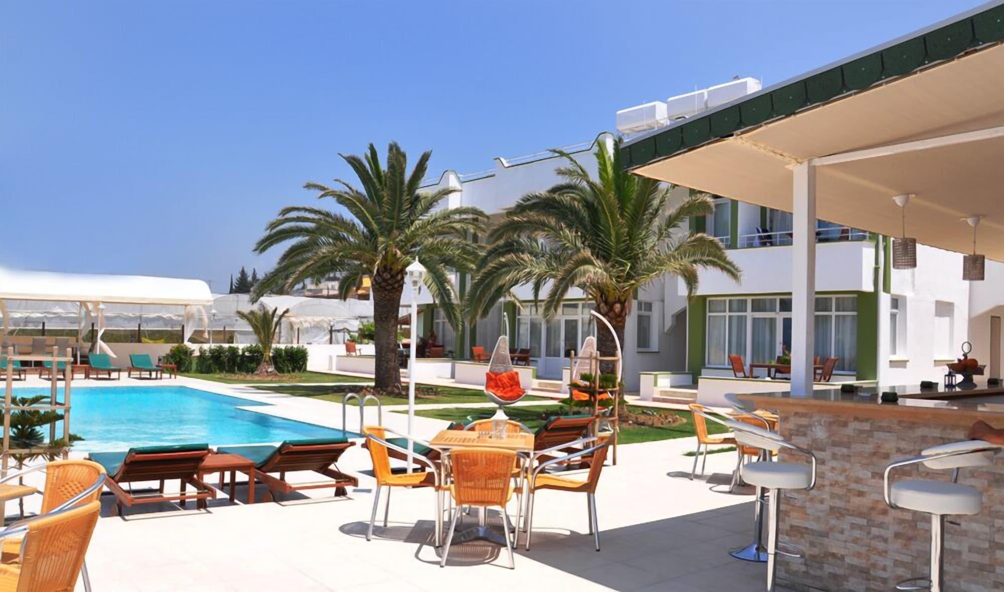 Bar/Salón Hotel Palm Beach Arsuz