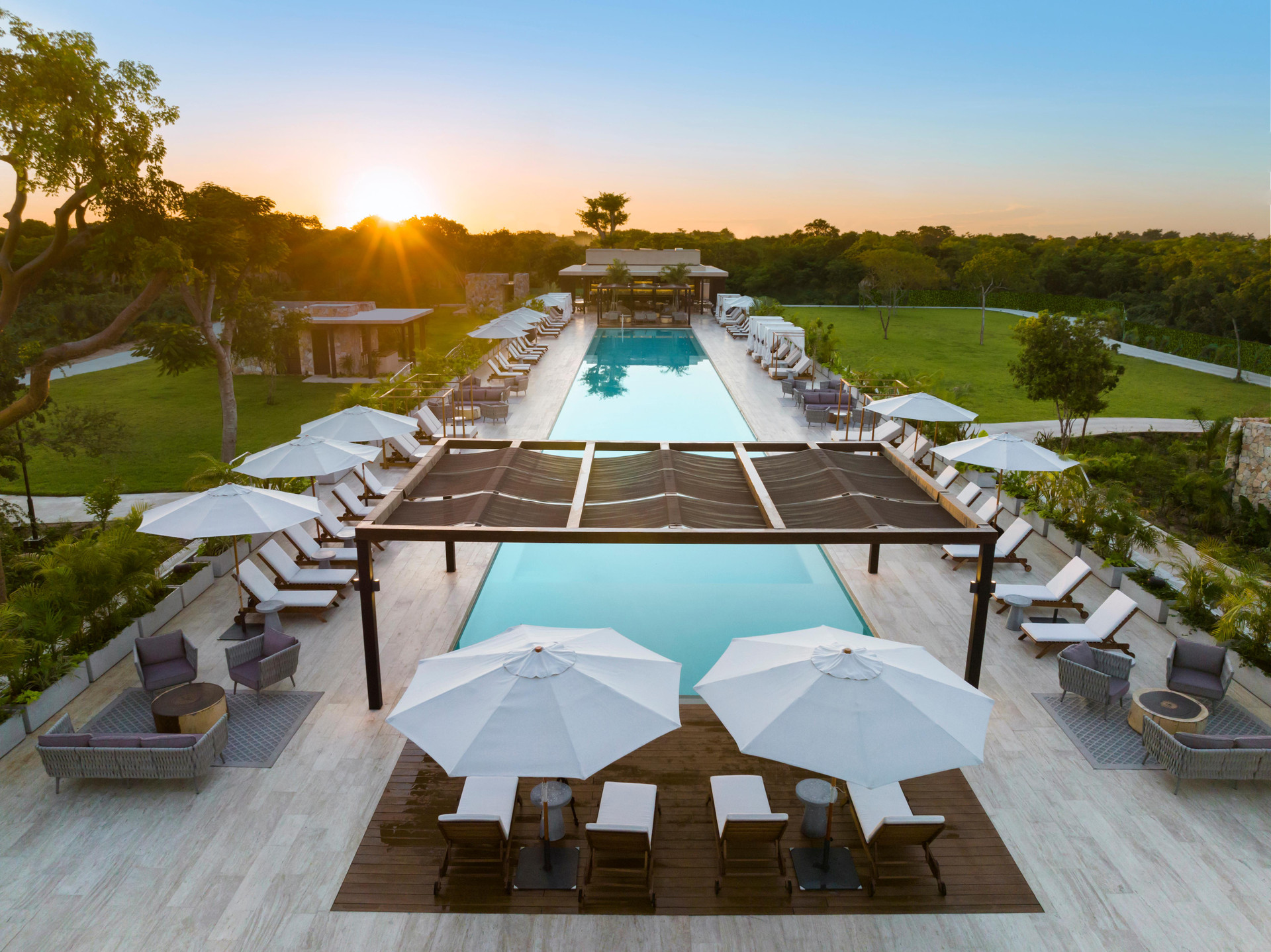 Vista Piscina Hacienda Xcanatun, Angsana Heritage Collection
