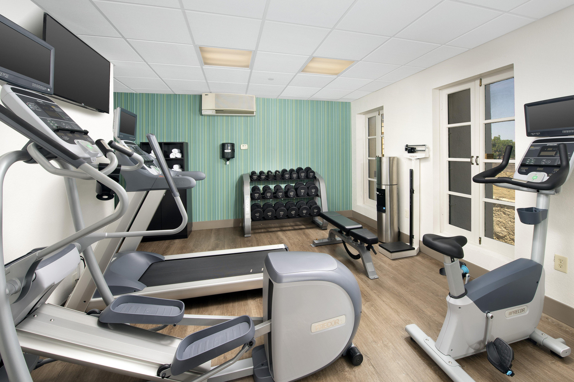 Instalaciones Recreativas Holiday Inn Express San Antonio N-Riverwalk Area by IHG