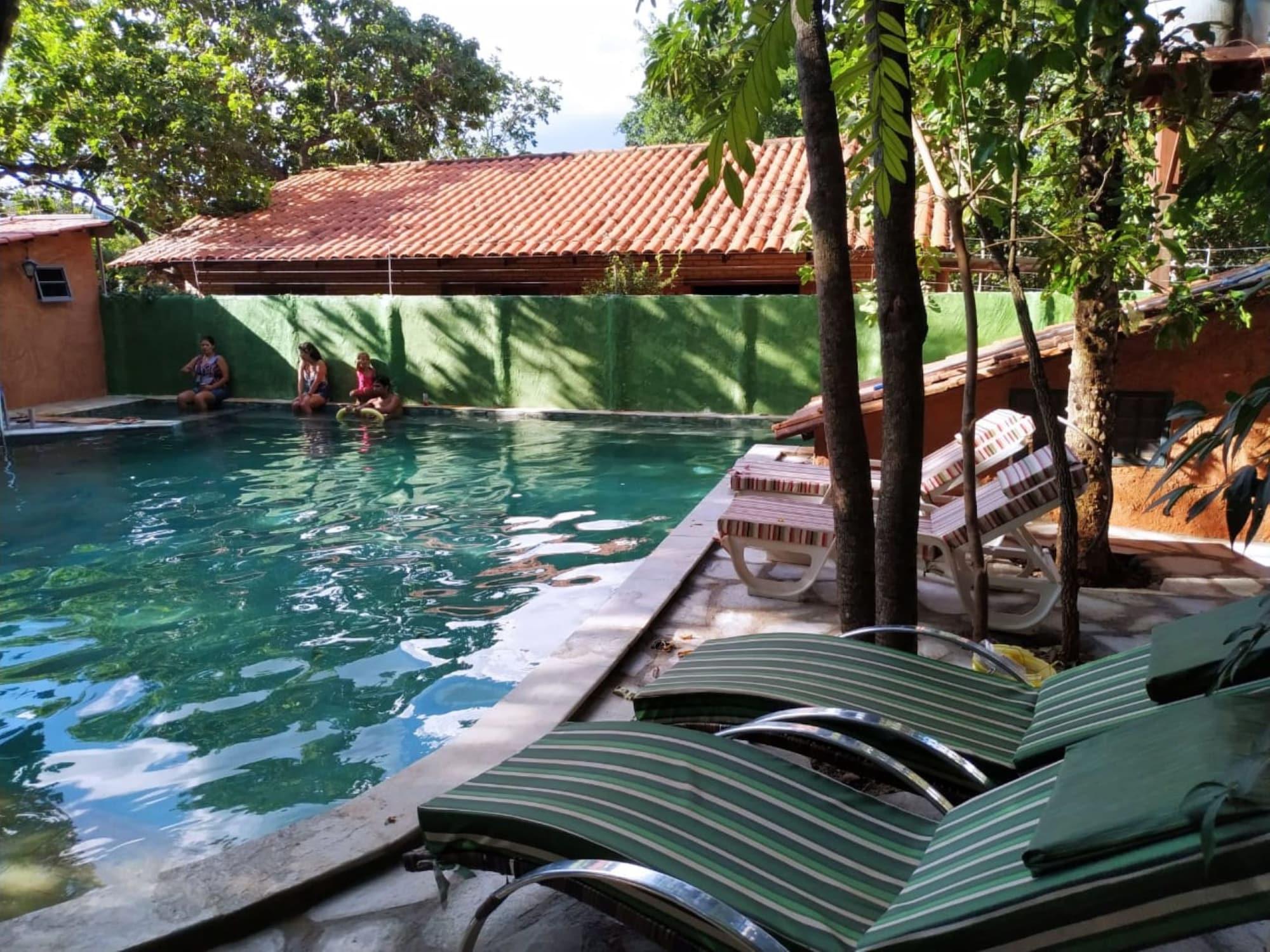 Vista Piscina Residencial Suítes Pirenópolis