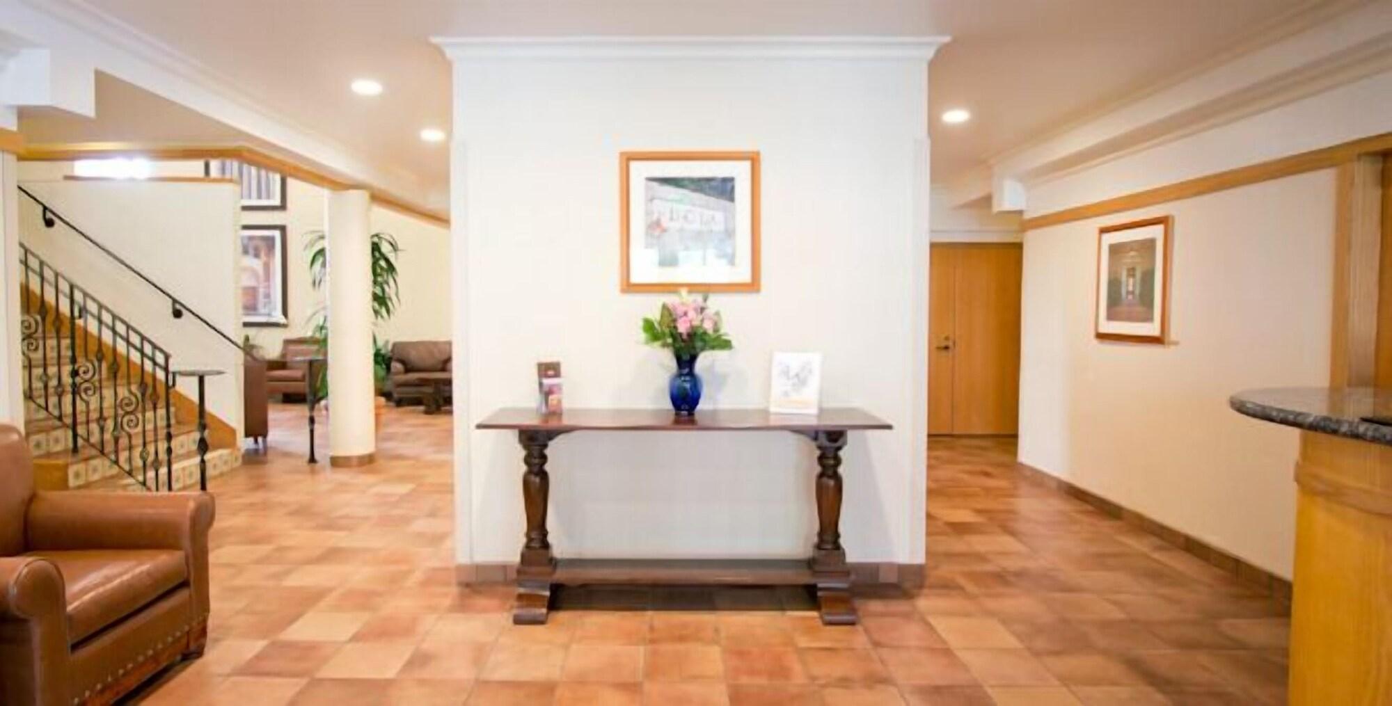 Vista Lobby The Inn at UCLA