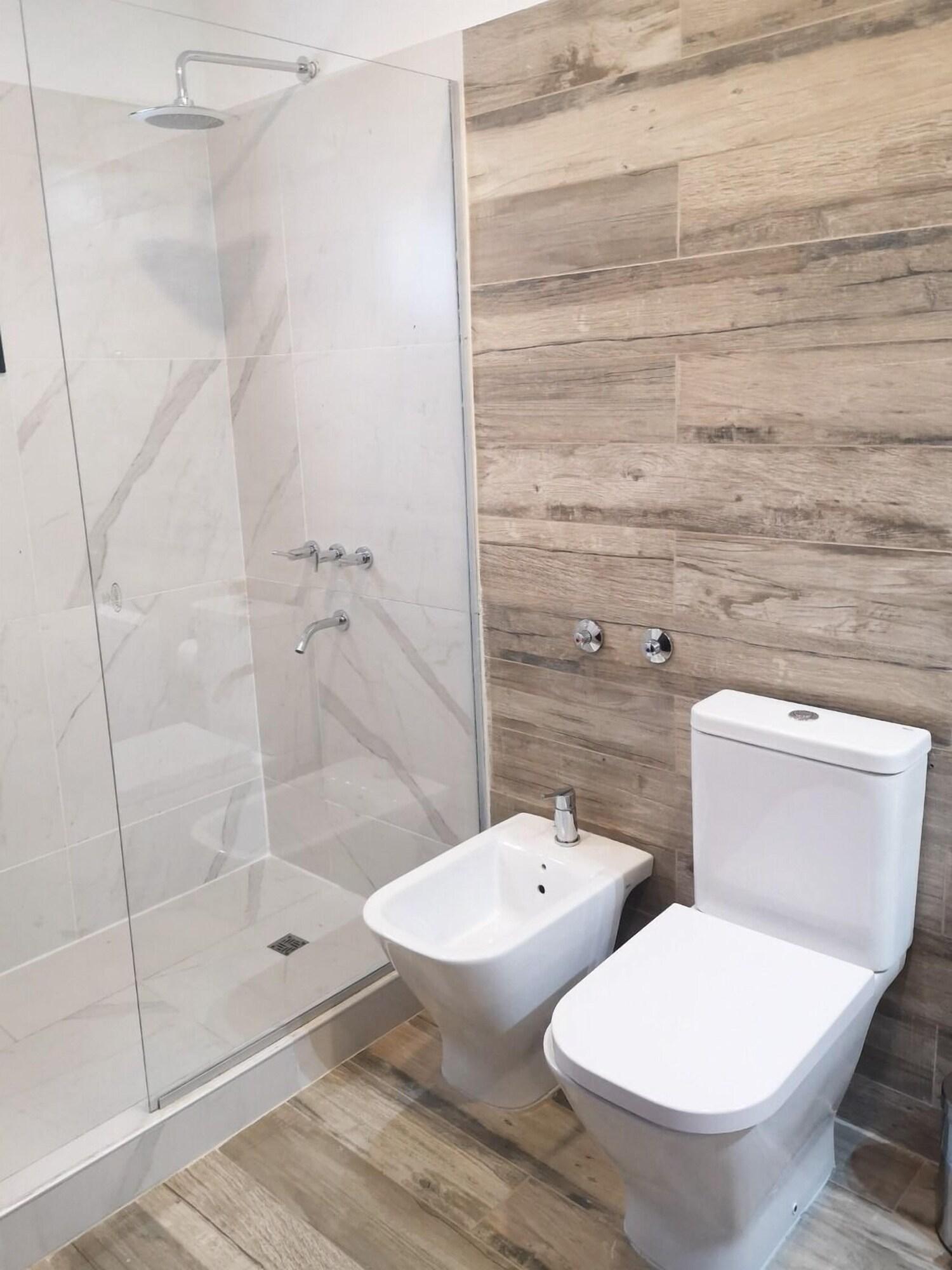 Equipamiento de Habitación Senderos Aparts & Suites