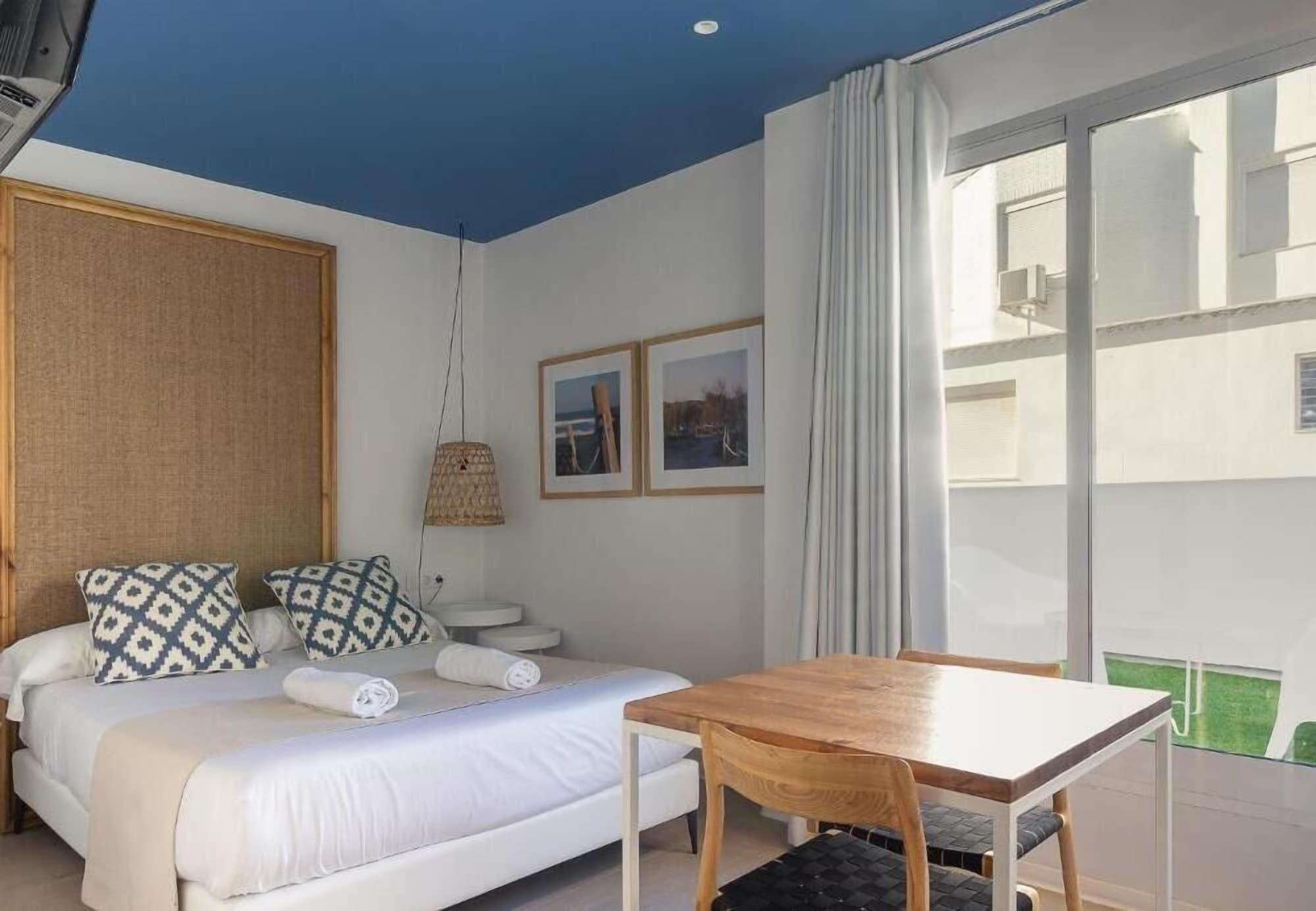 Habitación You & Co. Saler Beach Boutique Hotel