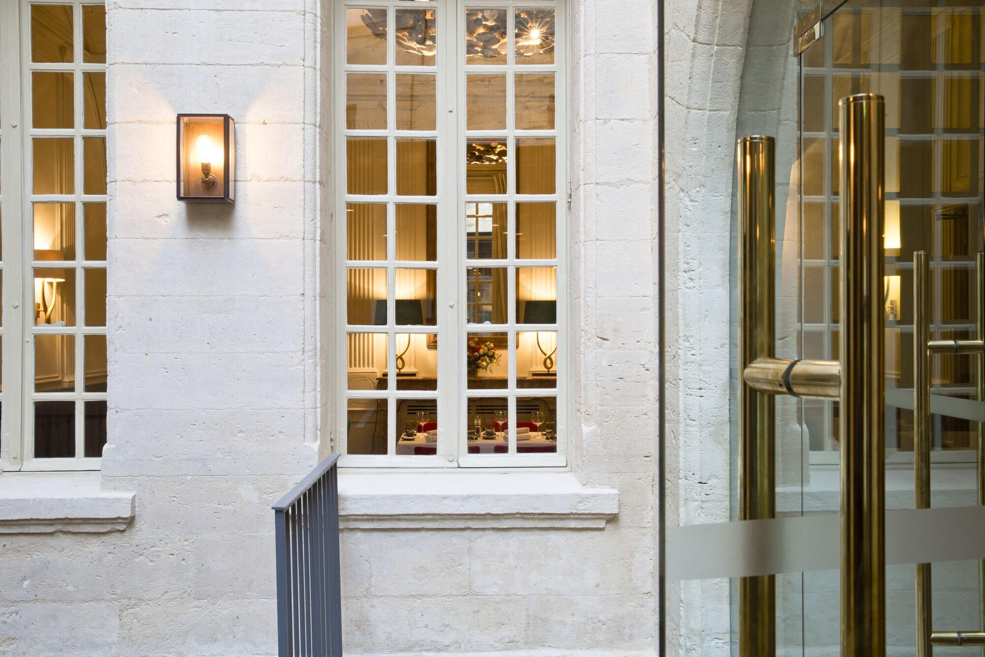 Vista Lobby La Maison d'Uzes