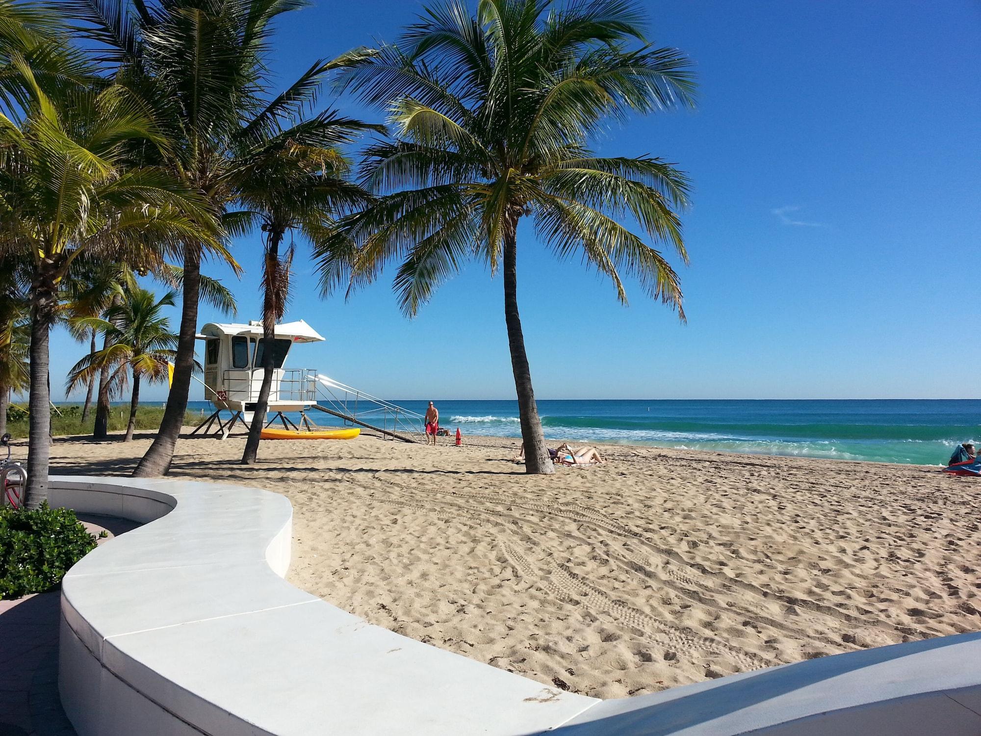 Playa The Drift Hotel