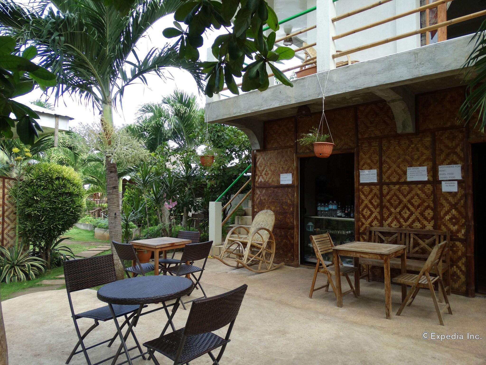 Restaurant Alona Grove Tourist Inn