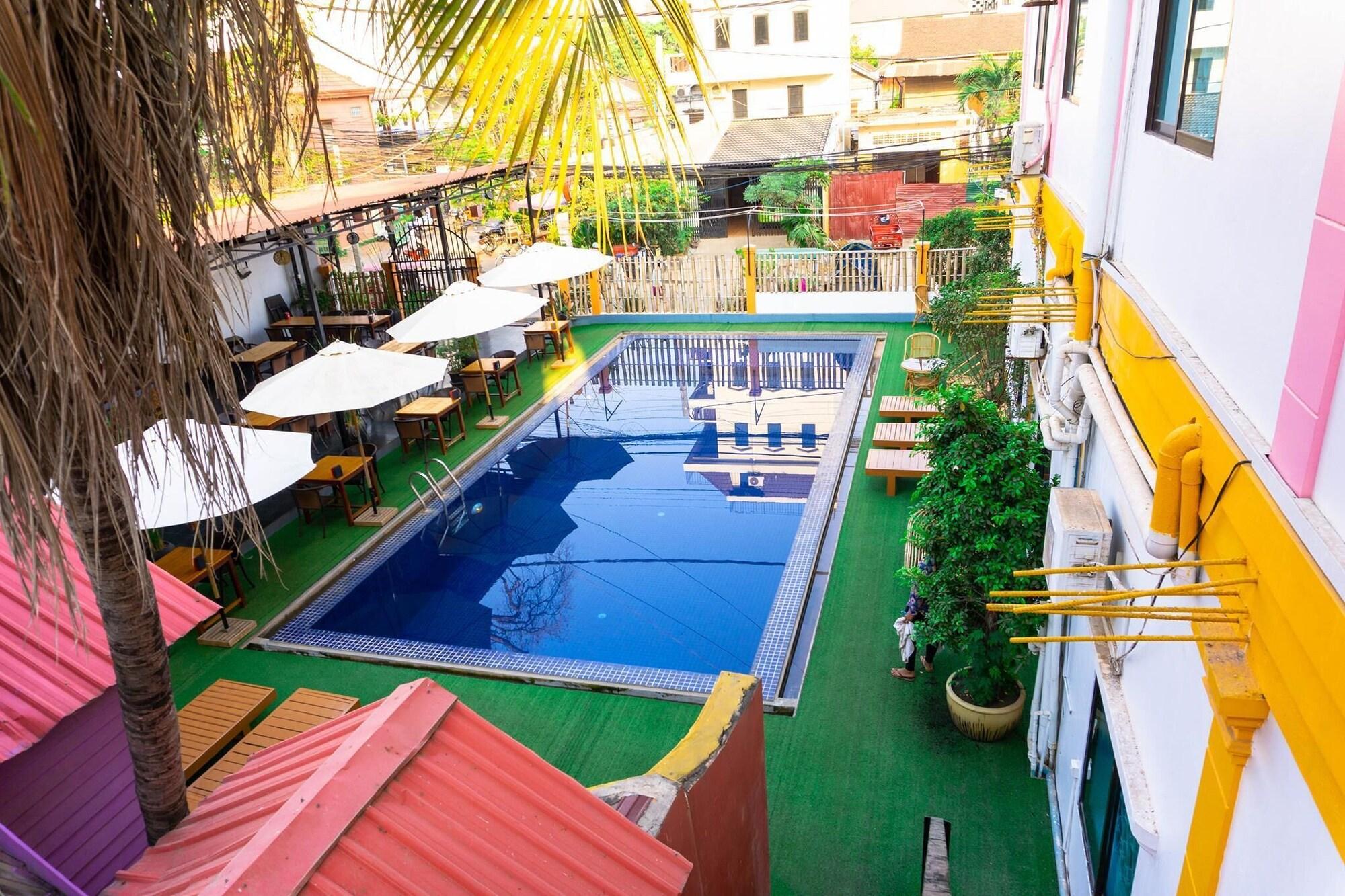 Varios Downtown Siem Reap Villa