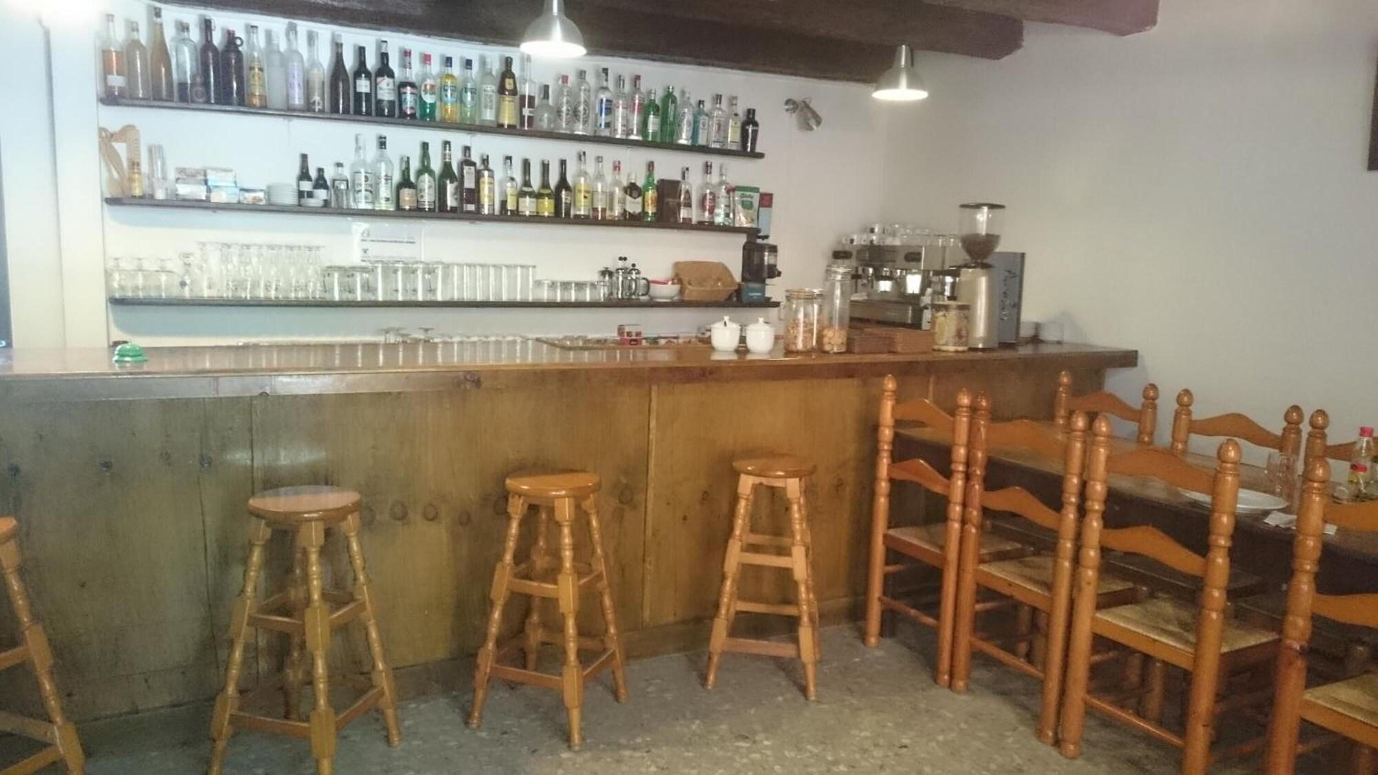 Bar/Salón Hostal Falgars