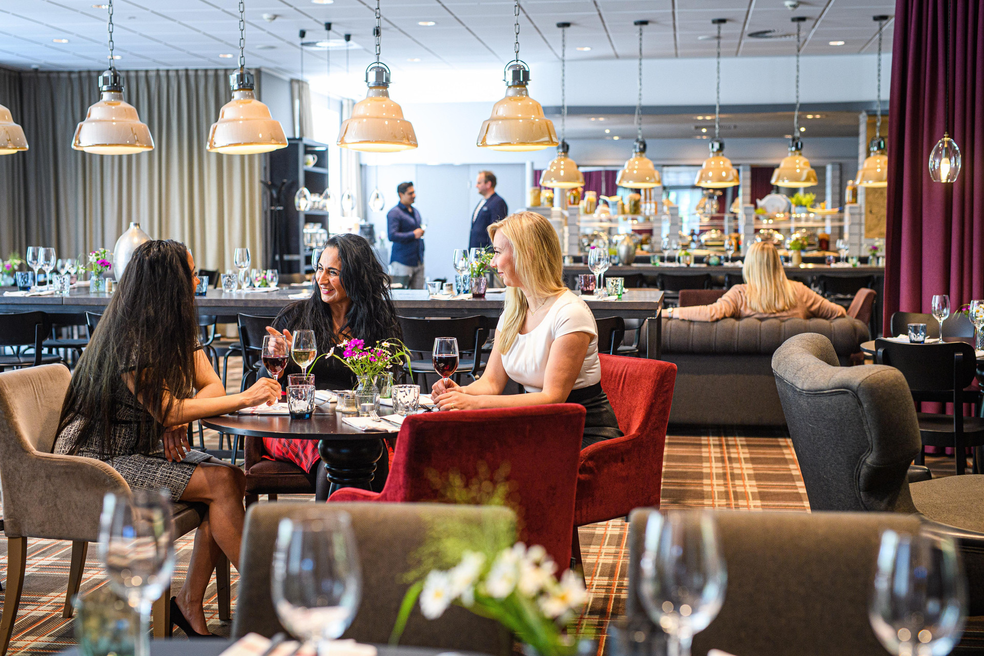 Restaurant Holiday Inn Luebeck by IHG