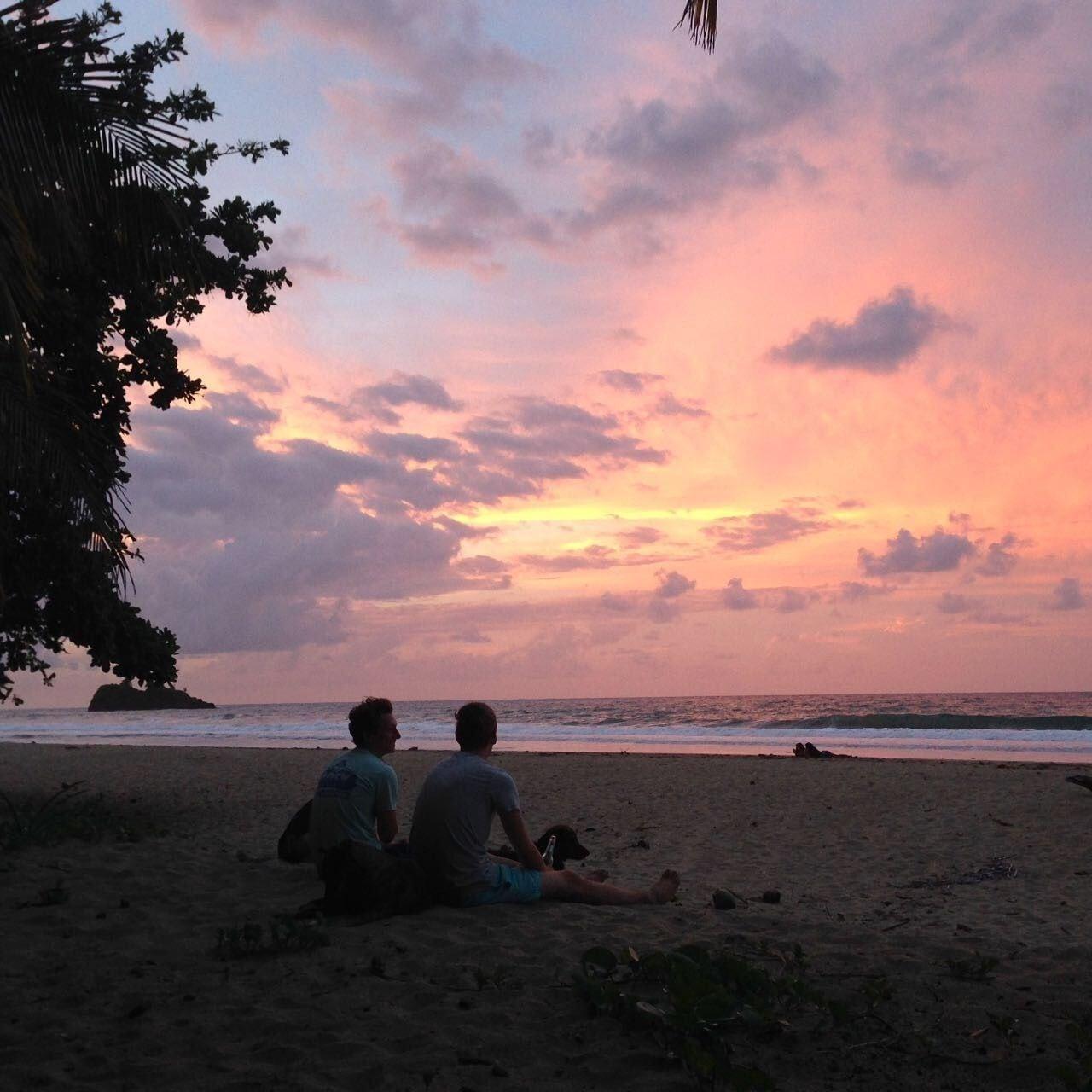 Comodidades del Alojamiento Playa 506 Beachfront Hostel