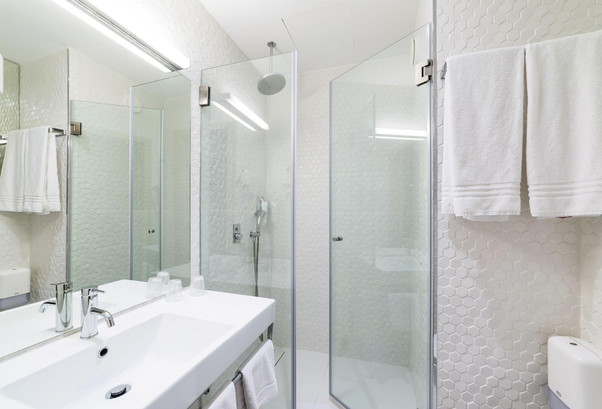 Set de Habitación Moov Hotel Porto Centro