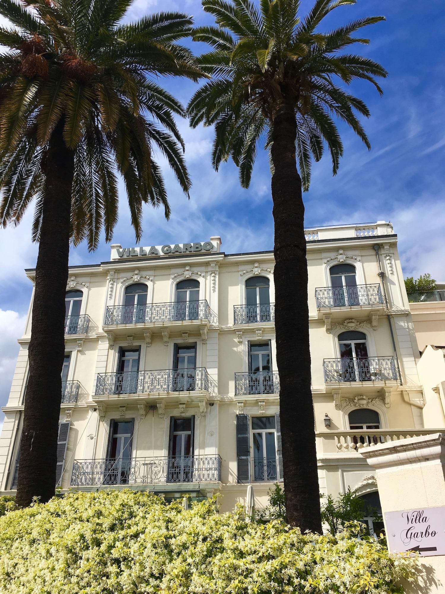 Vista Exterior Villa Garbo